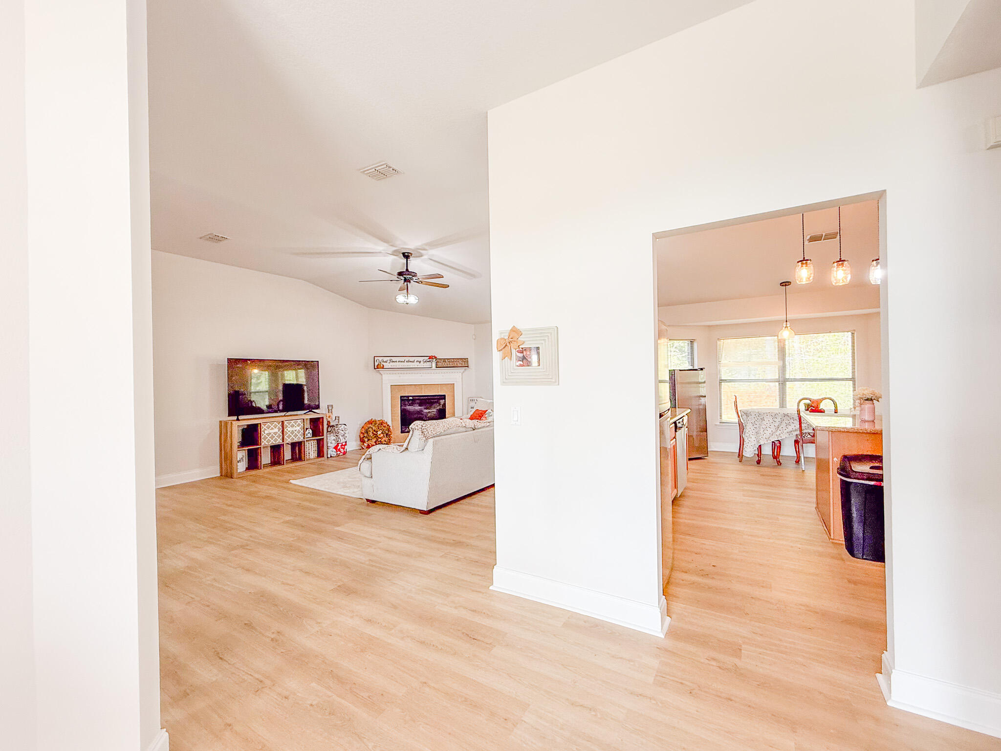 SILVER SPRINGS EST LOT 6 BLK B - Residential