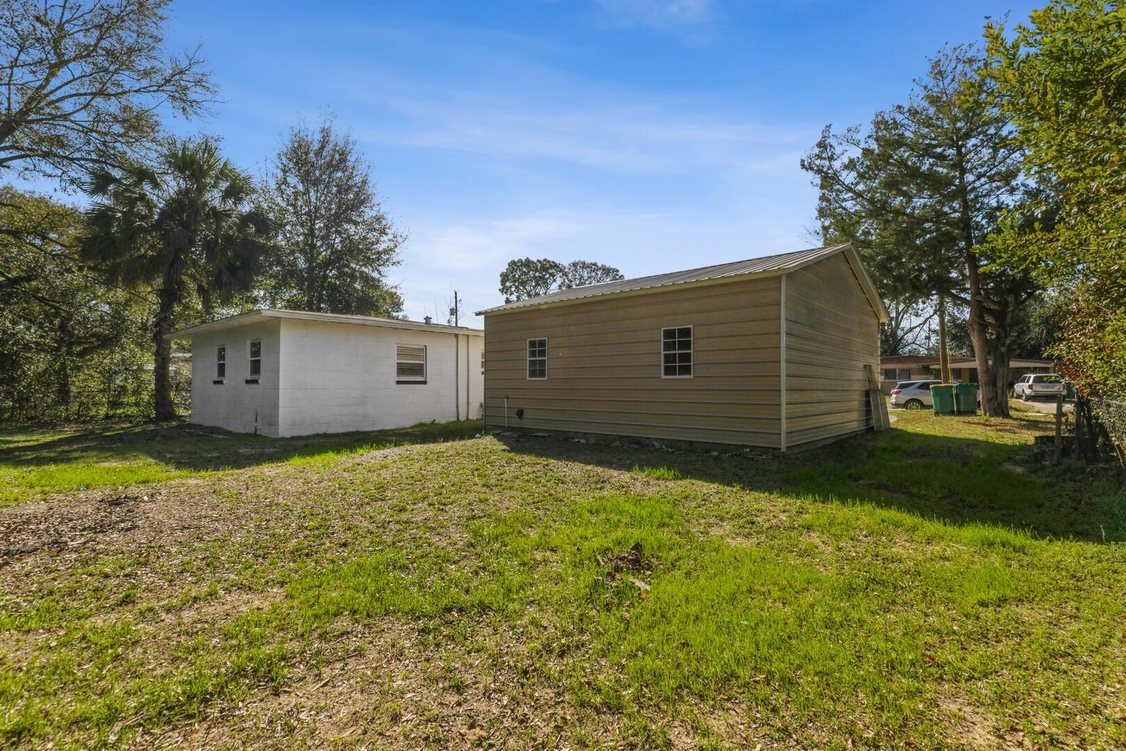 CRESTVIEW HEIGHTS - Residential