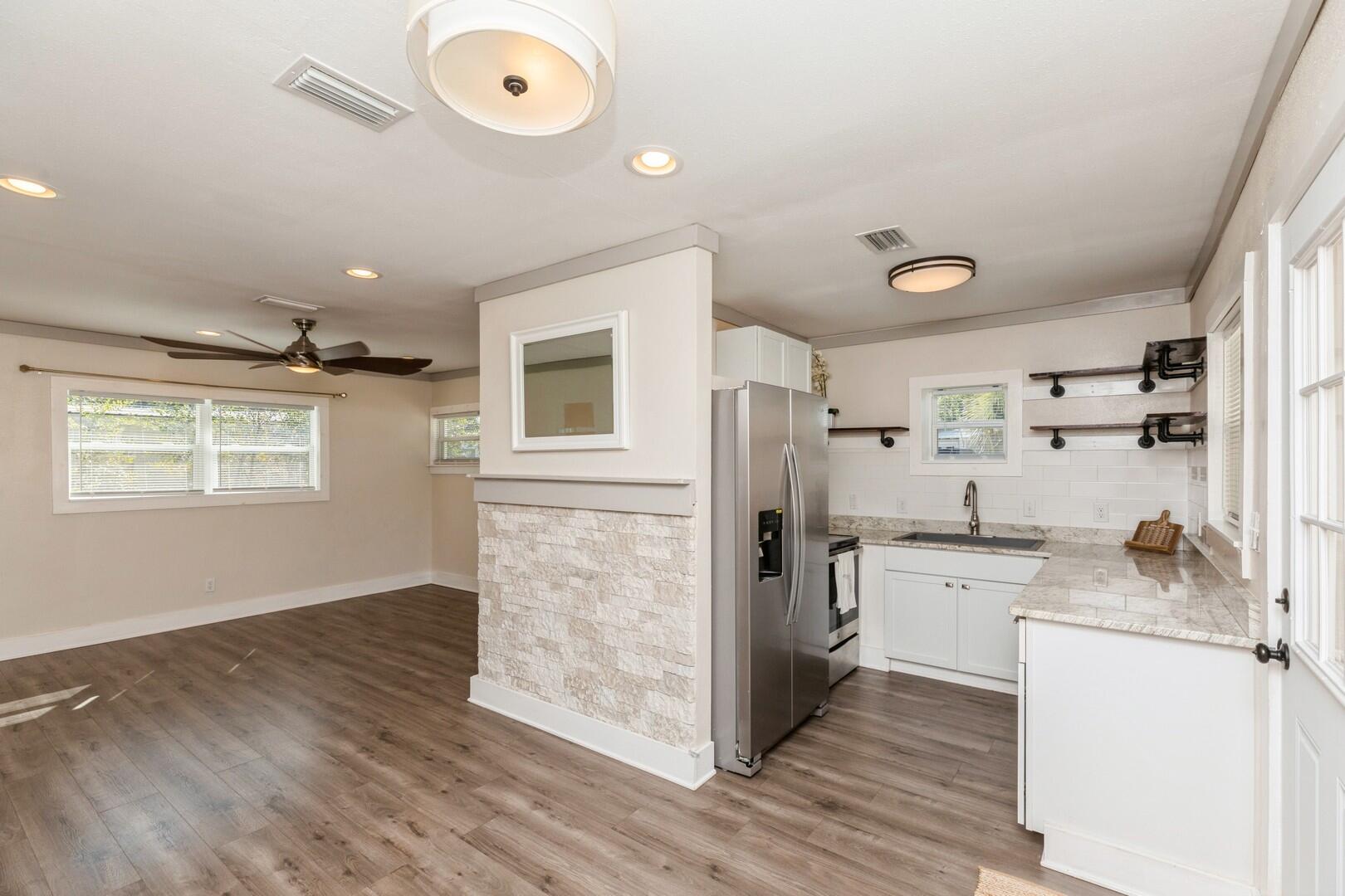 CRESTVIEW HEIGHTS - Residential