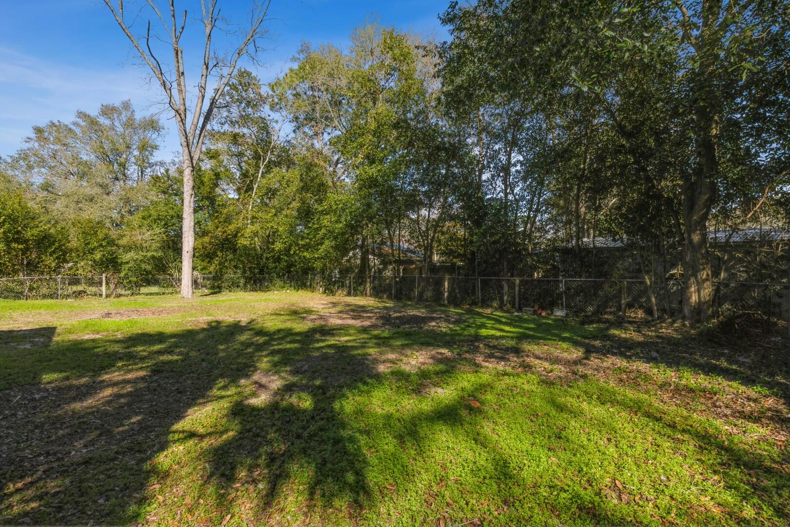 CRESTVIEW HEIGHTS - Residential