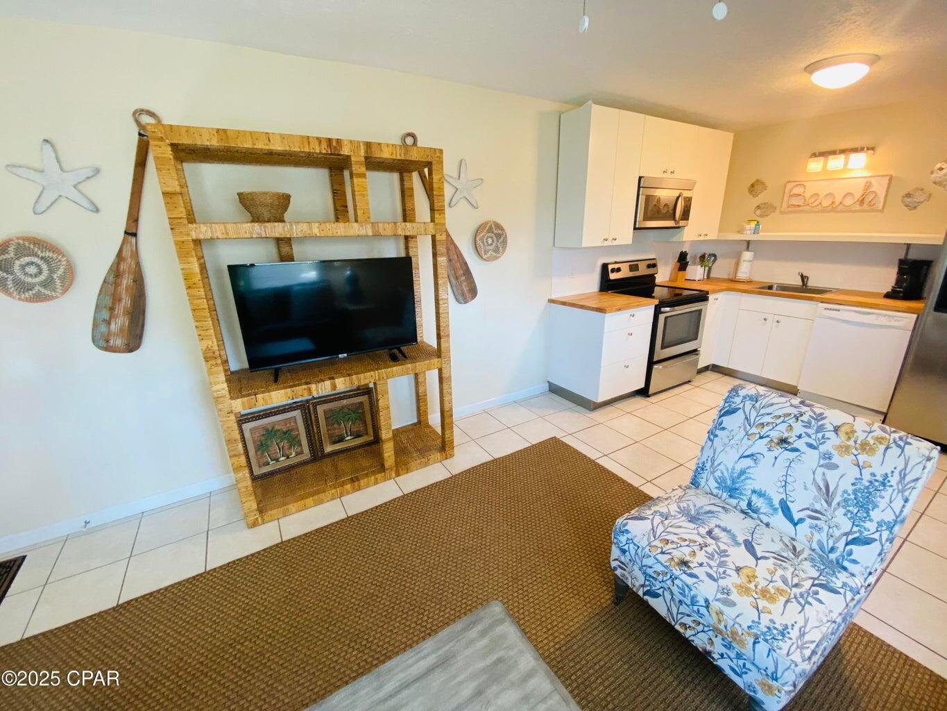 NO RECORDED SUBDIVISION - Residential Lease