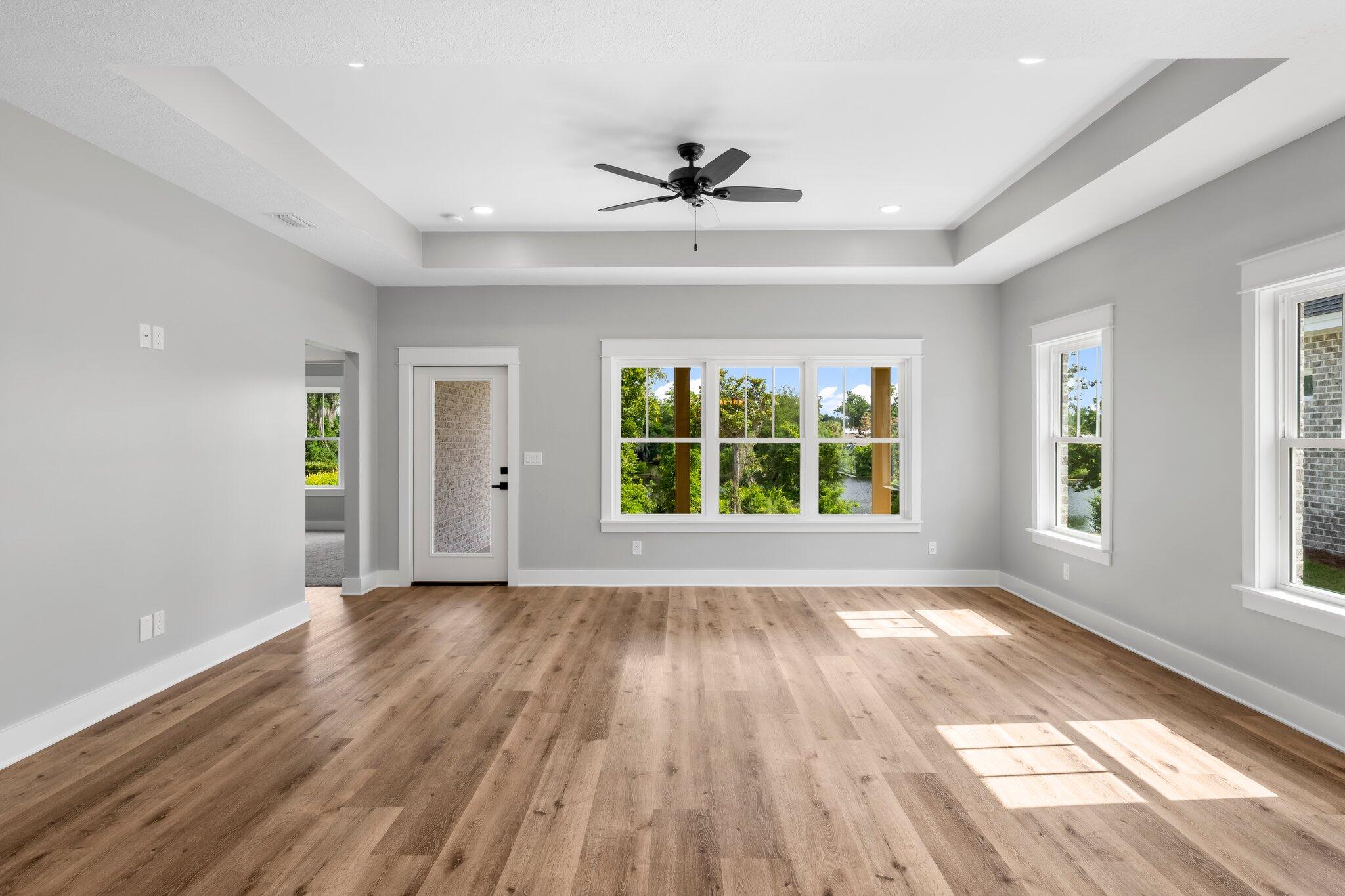 LAKEWOOD - Residential