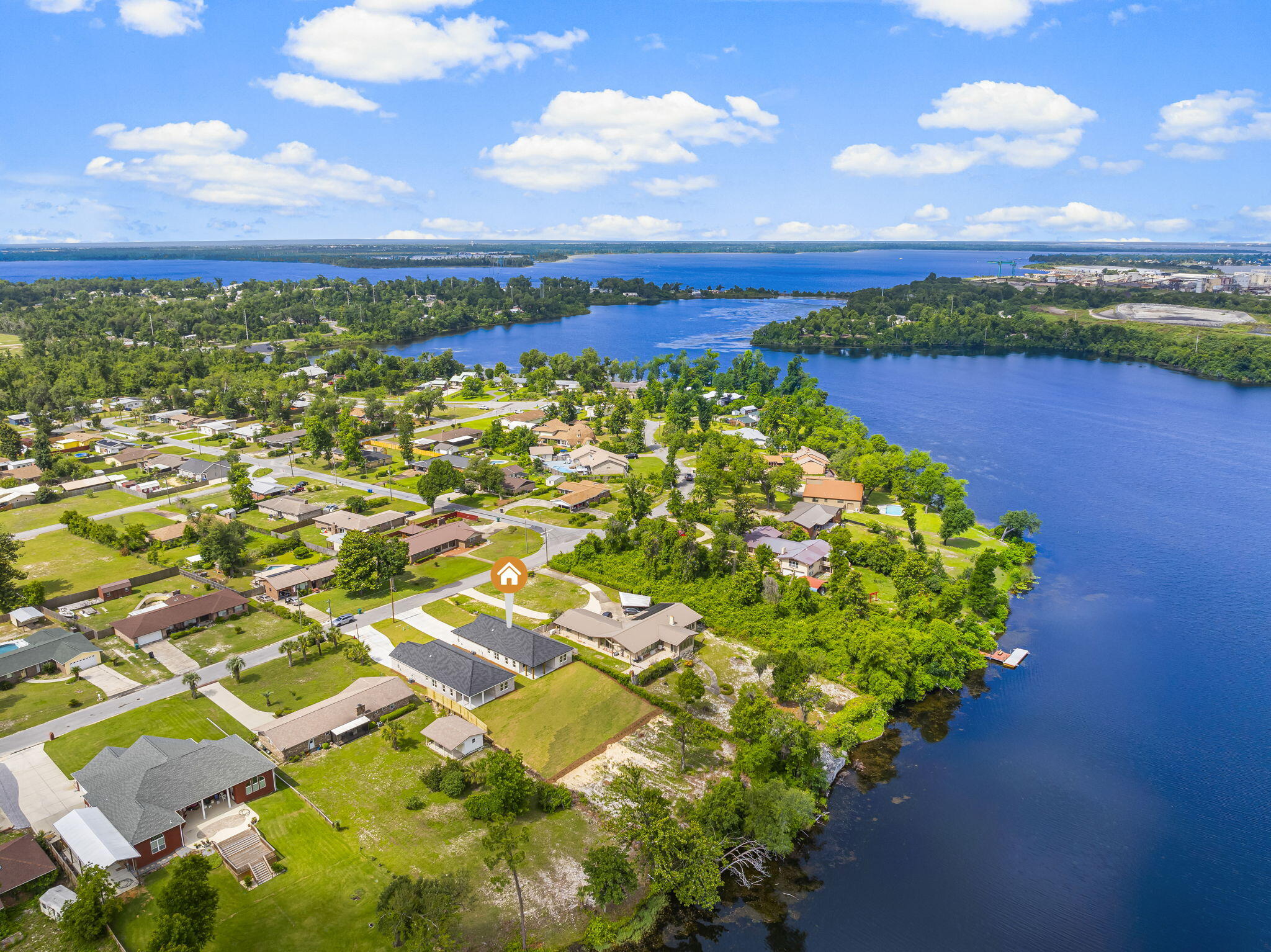 LAKEWOOD - Residential