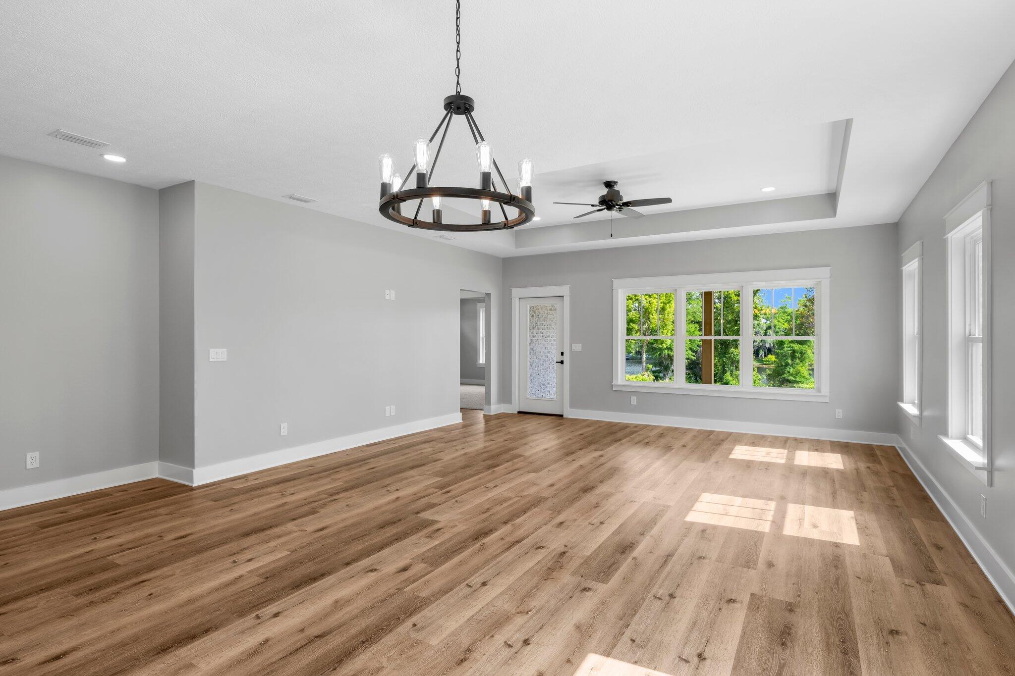 LAKEWOOD - Residential