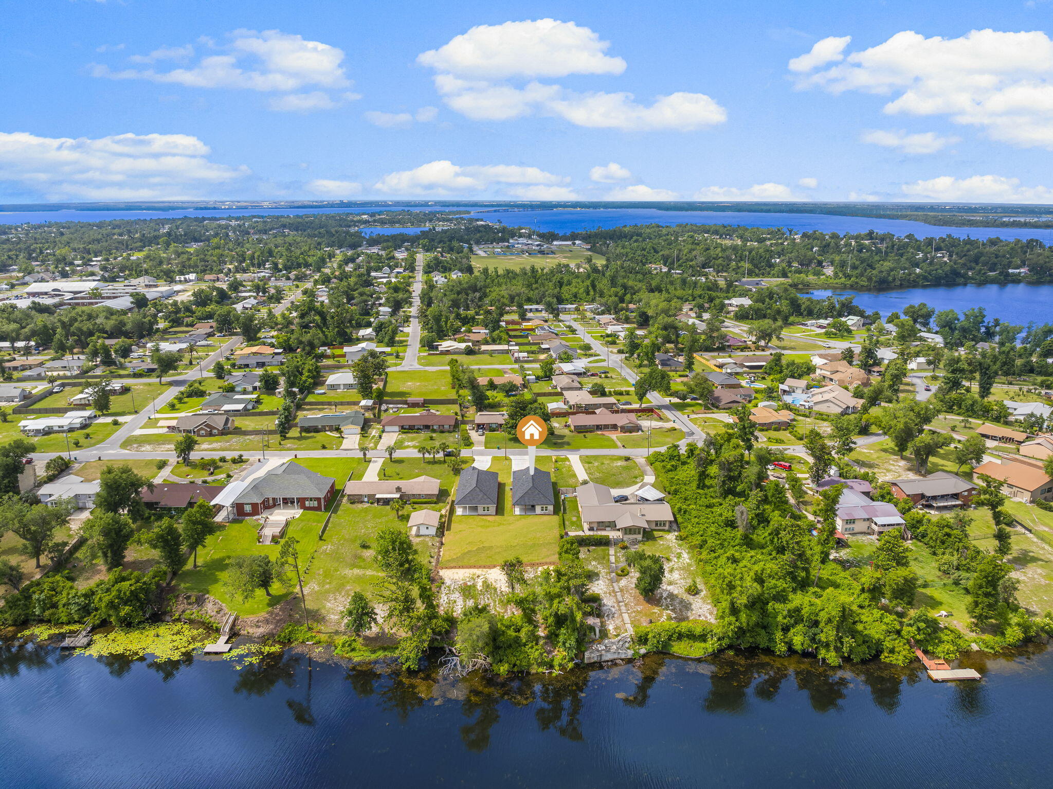 LAKEWOOD - Residential