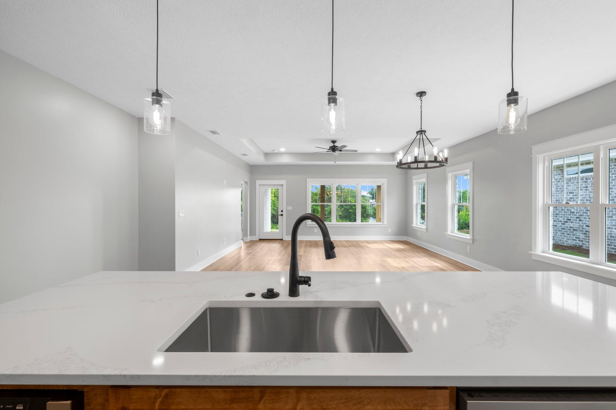 LAKEWOOD - Residential