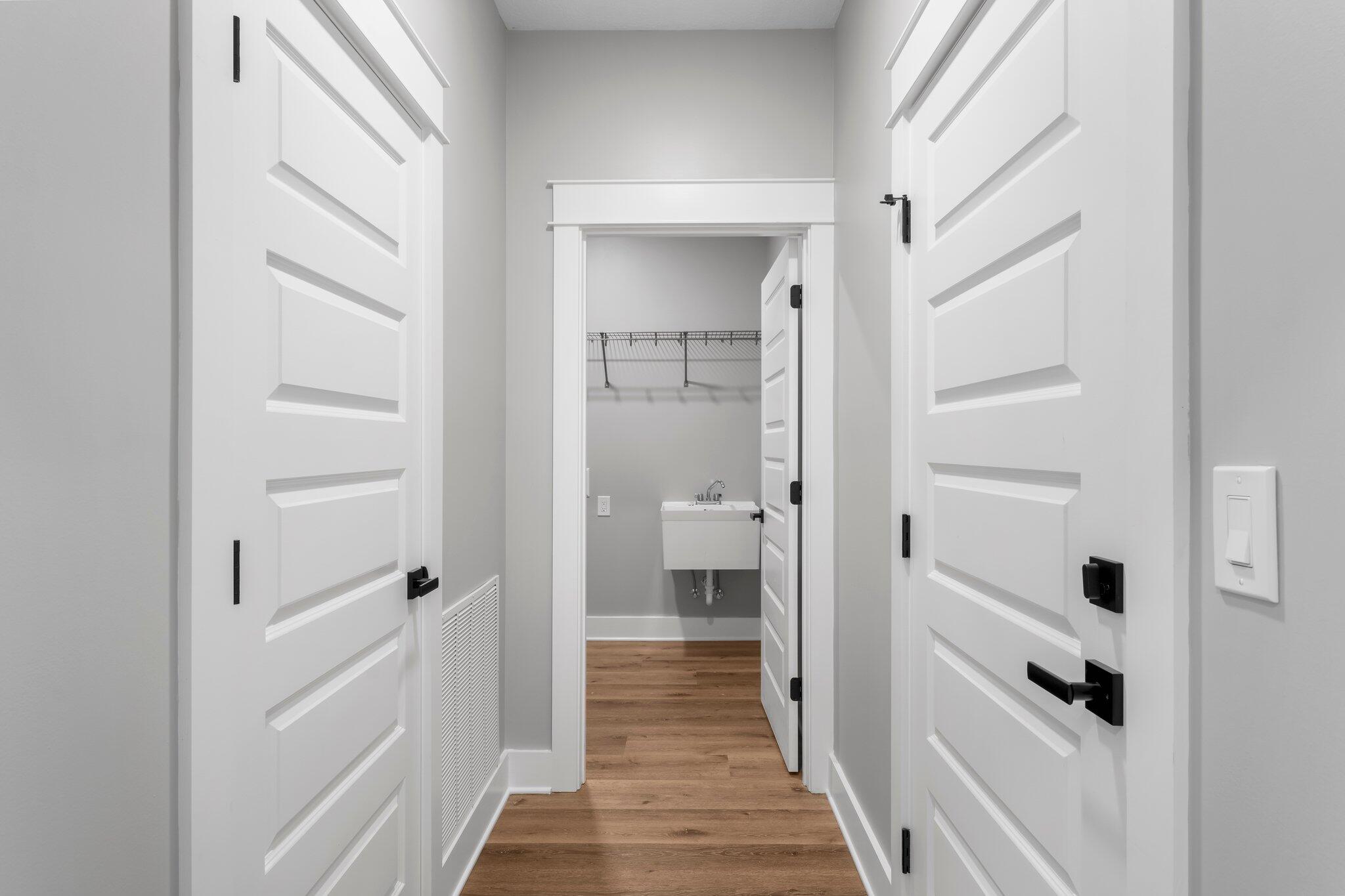 LAKEWOOD - Residential