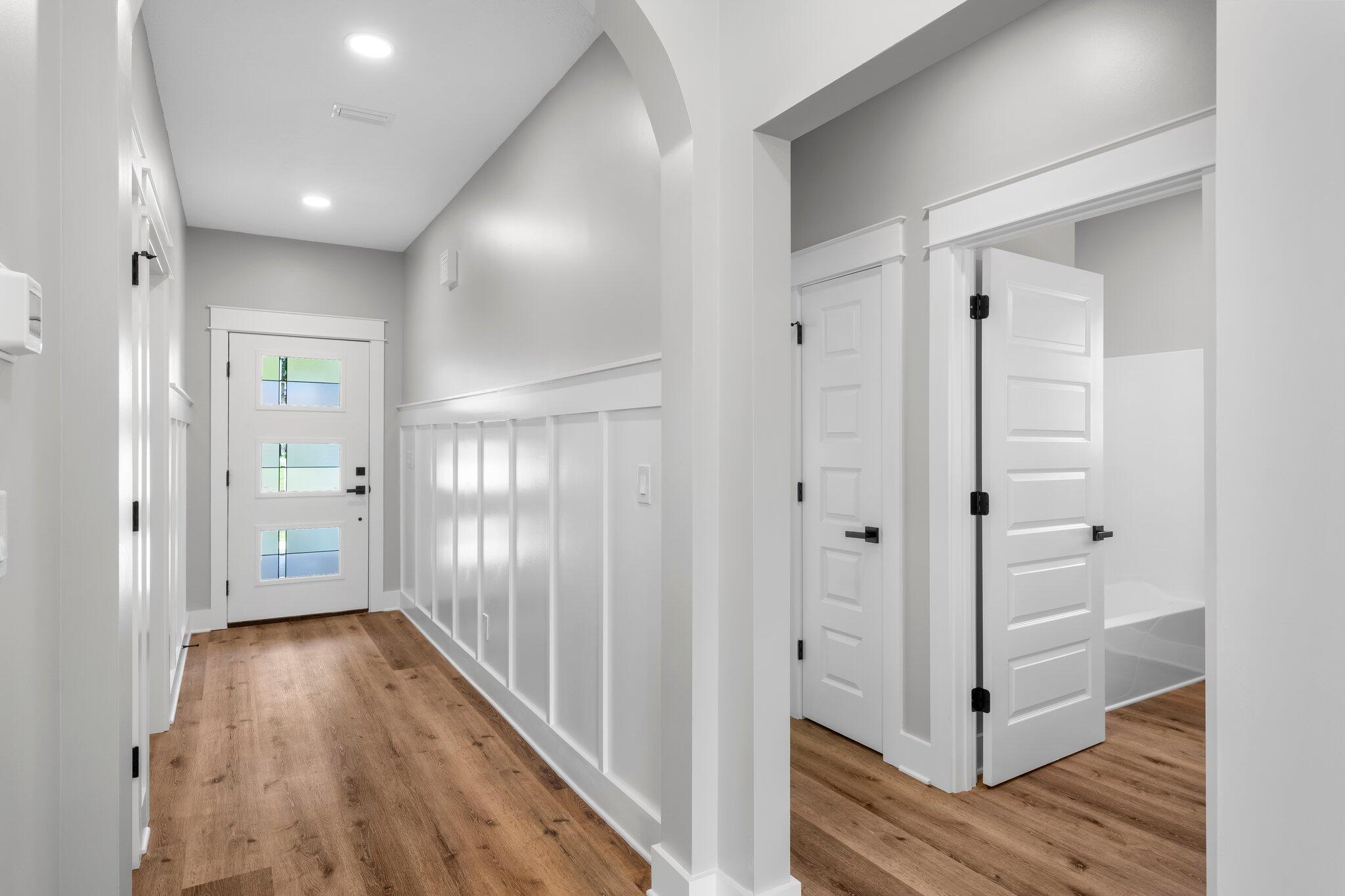 LAKEWOOD - Residential