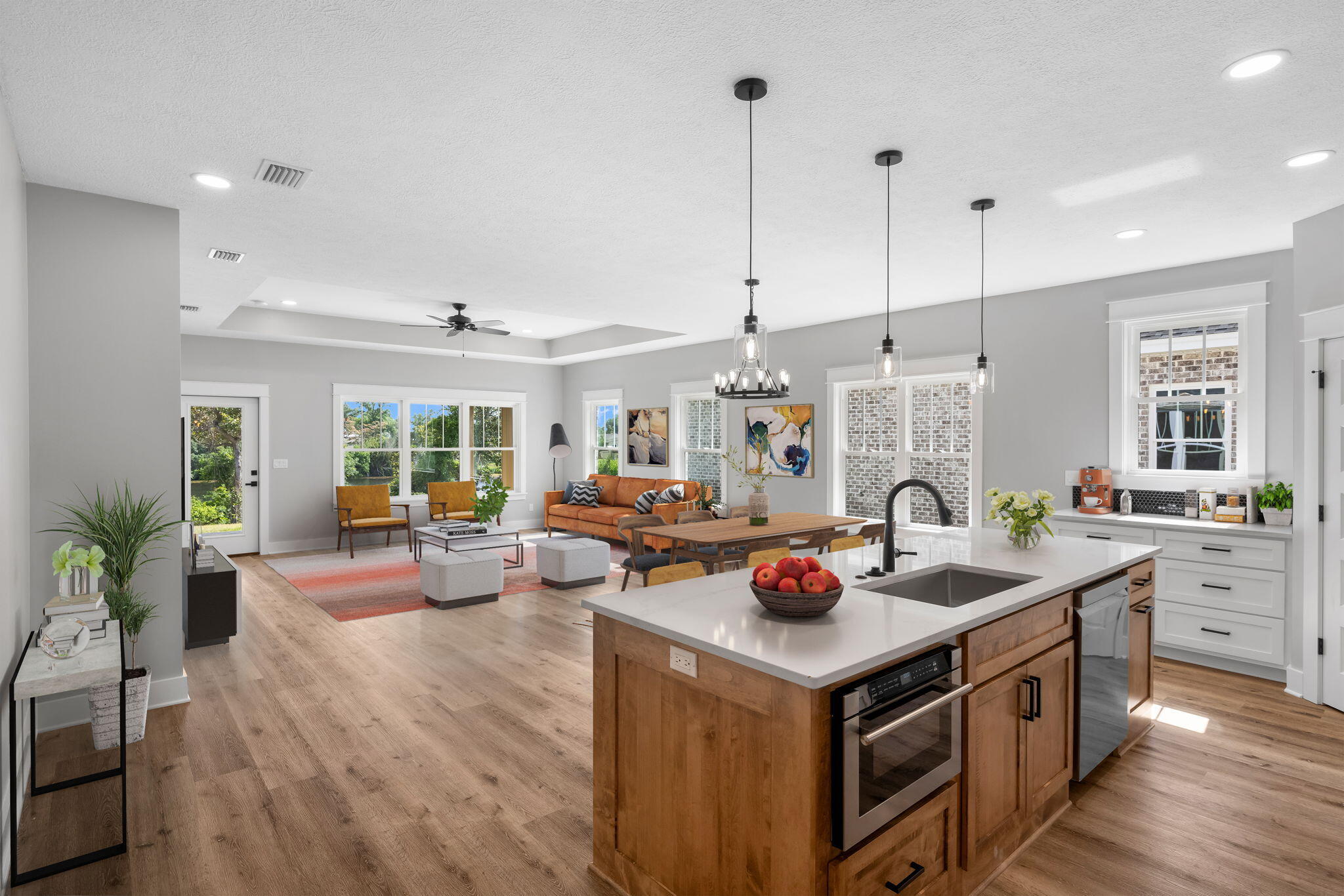 LAKEWOOD - Residential