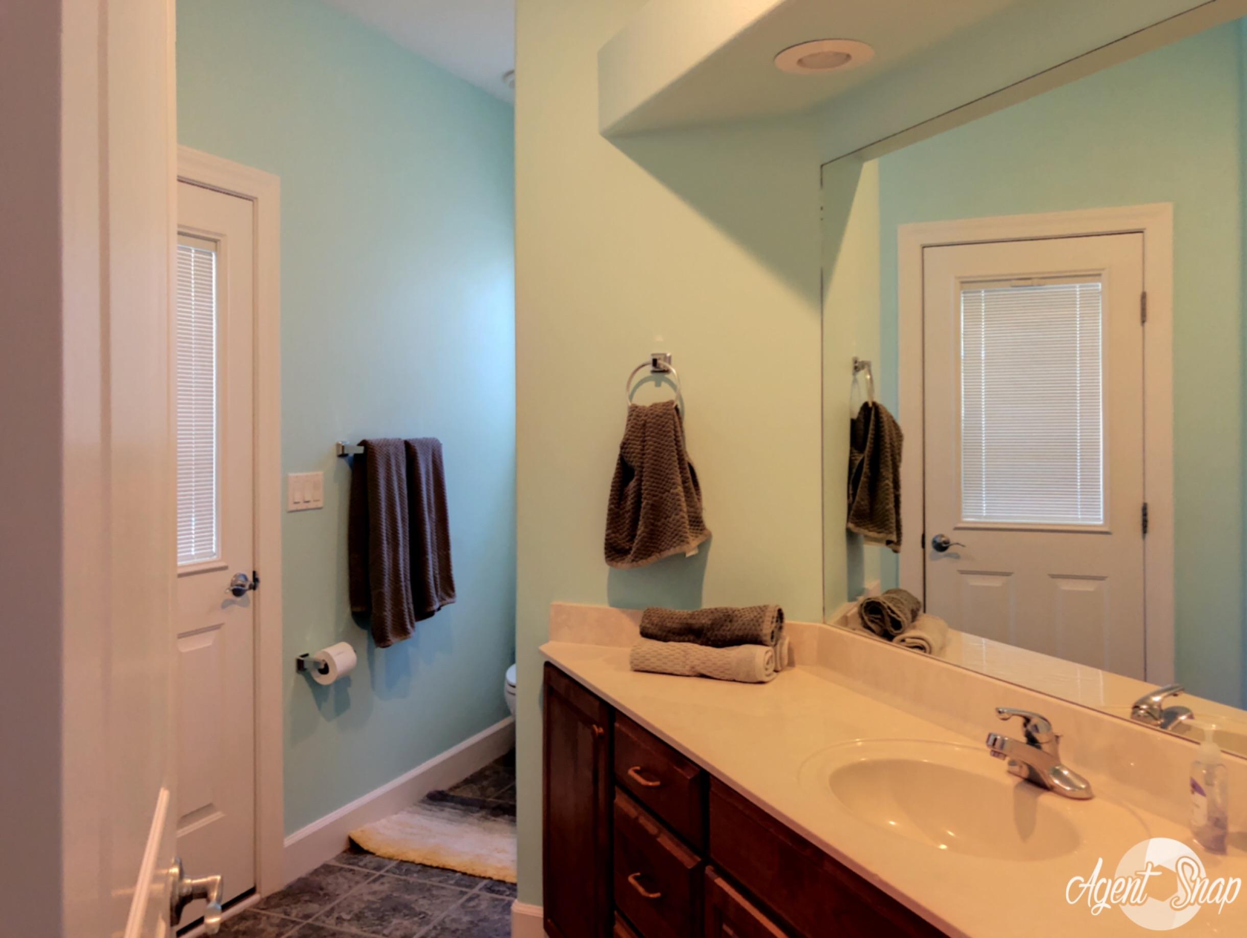 BAYSHORE PLACE PH 2 - Residential