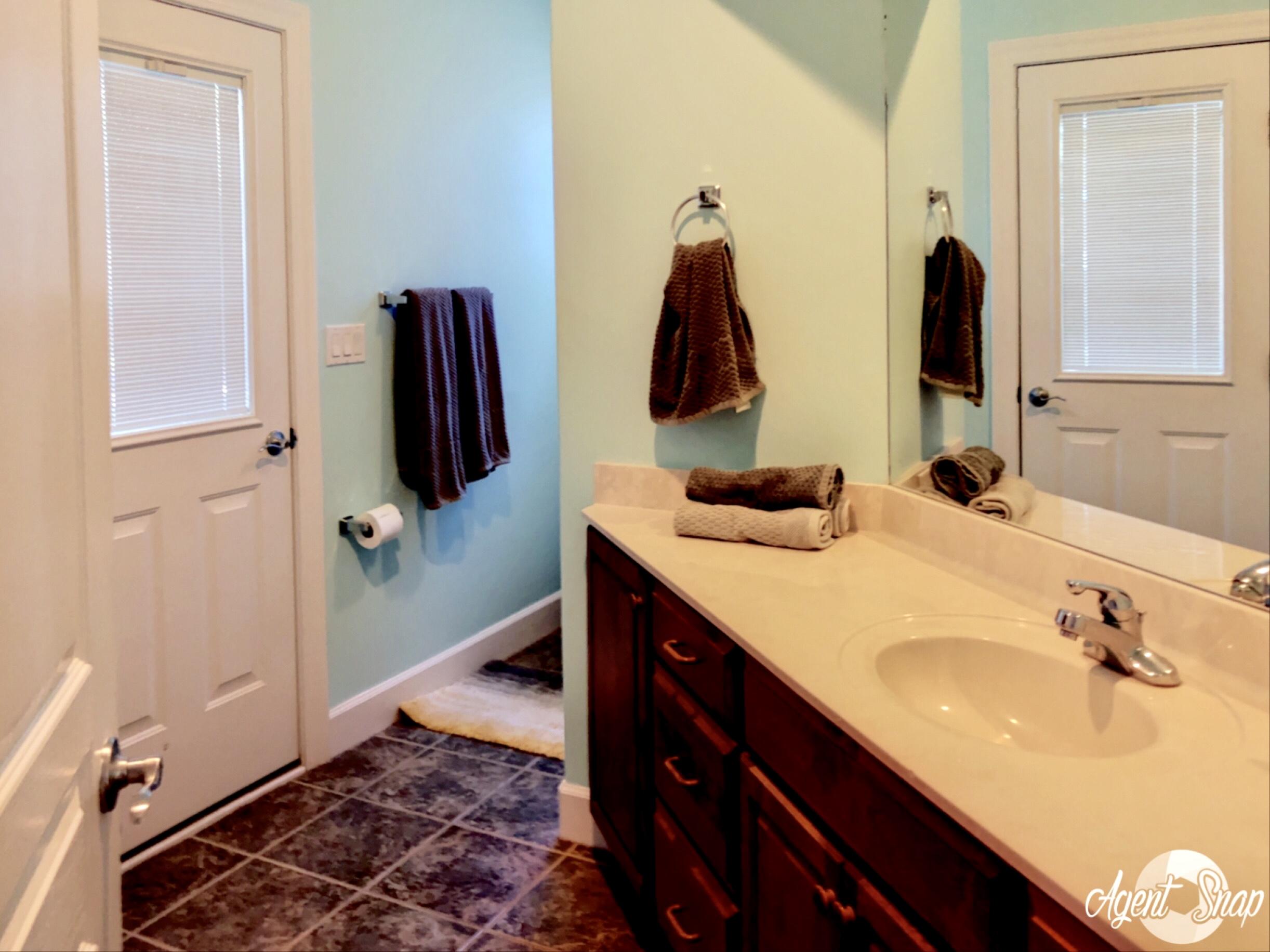 BAYSHORE PLACE PH 2 - Residential