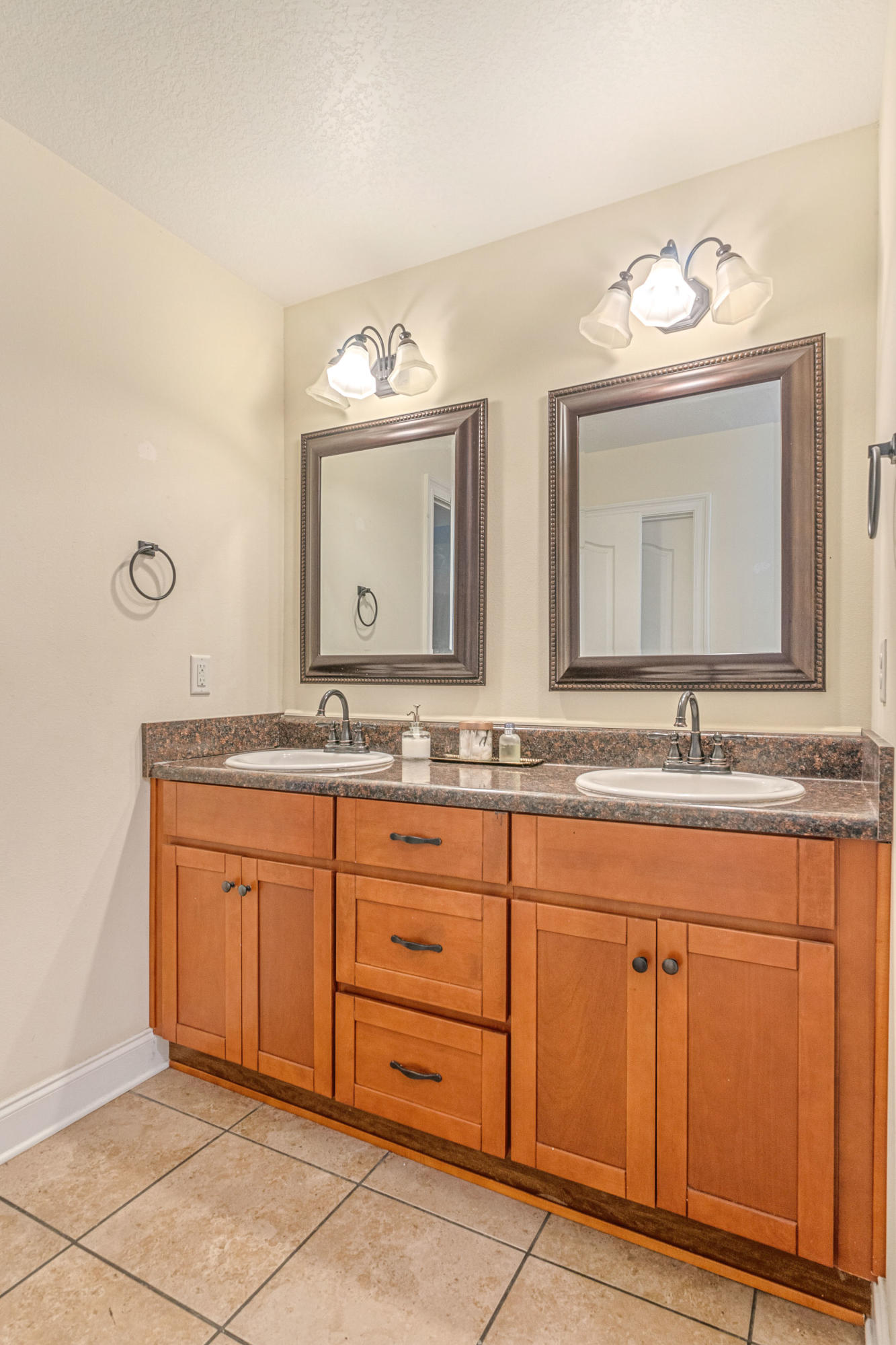 SOUTHVIEW ESTATES PH 4 - Residential