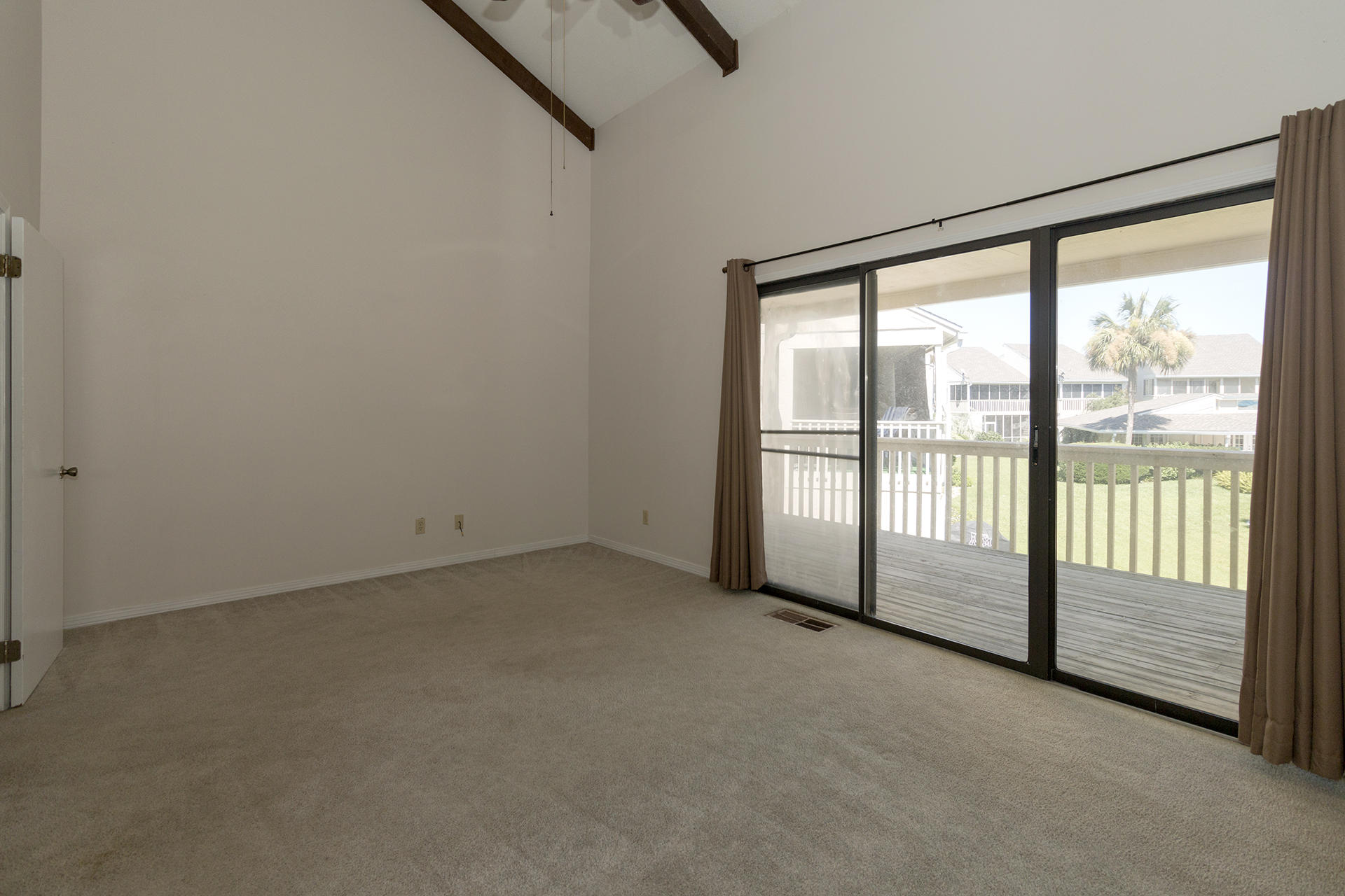 MISTY COVE T/H PH 1 - Residential