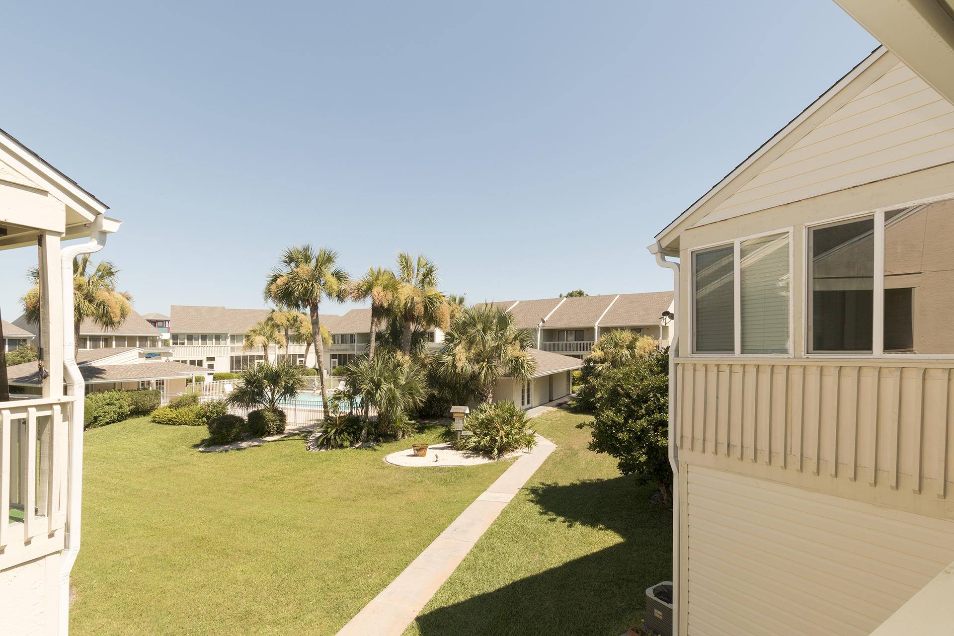 MISTY COVE T/H PH 1 - Residential