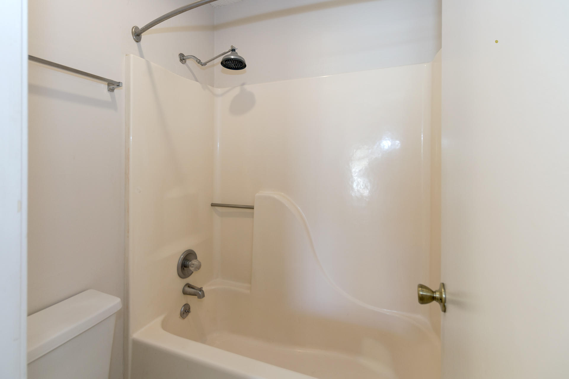 MISTY COVE T/H PH 1 - Residential