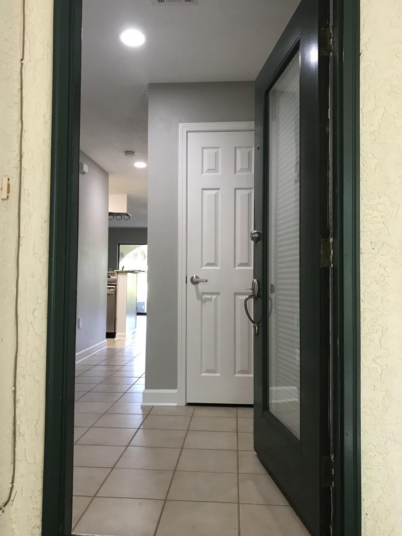 LAKESIDE CONDO AT BLUEWATER BAY - Residential