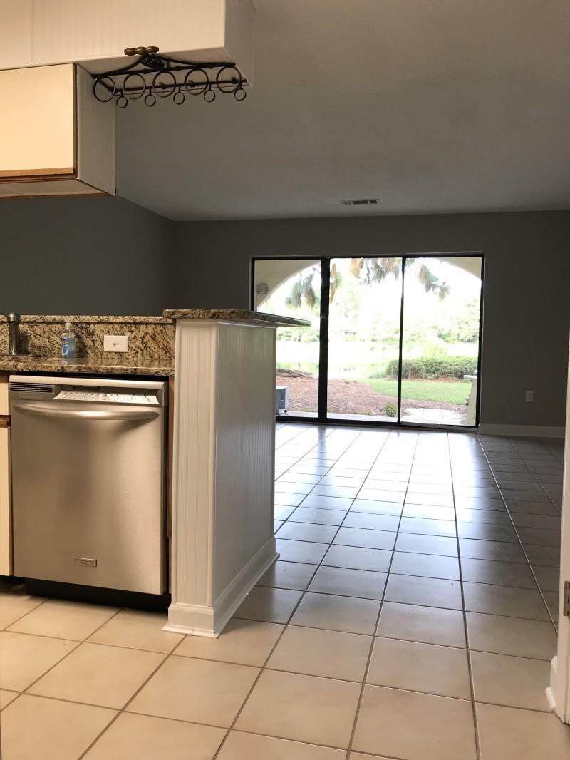 LAKESIDE CONDO AT BLUEWATER BAY - Residential