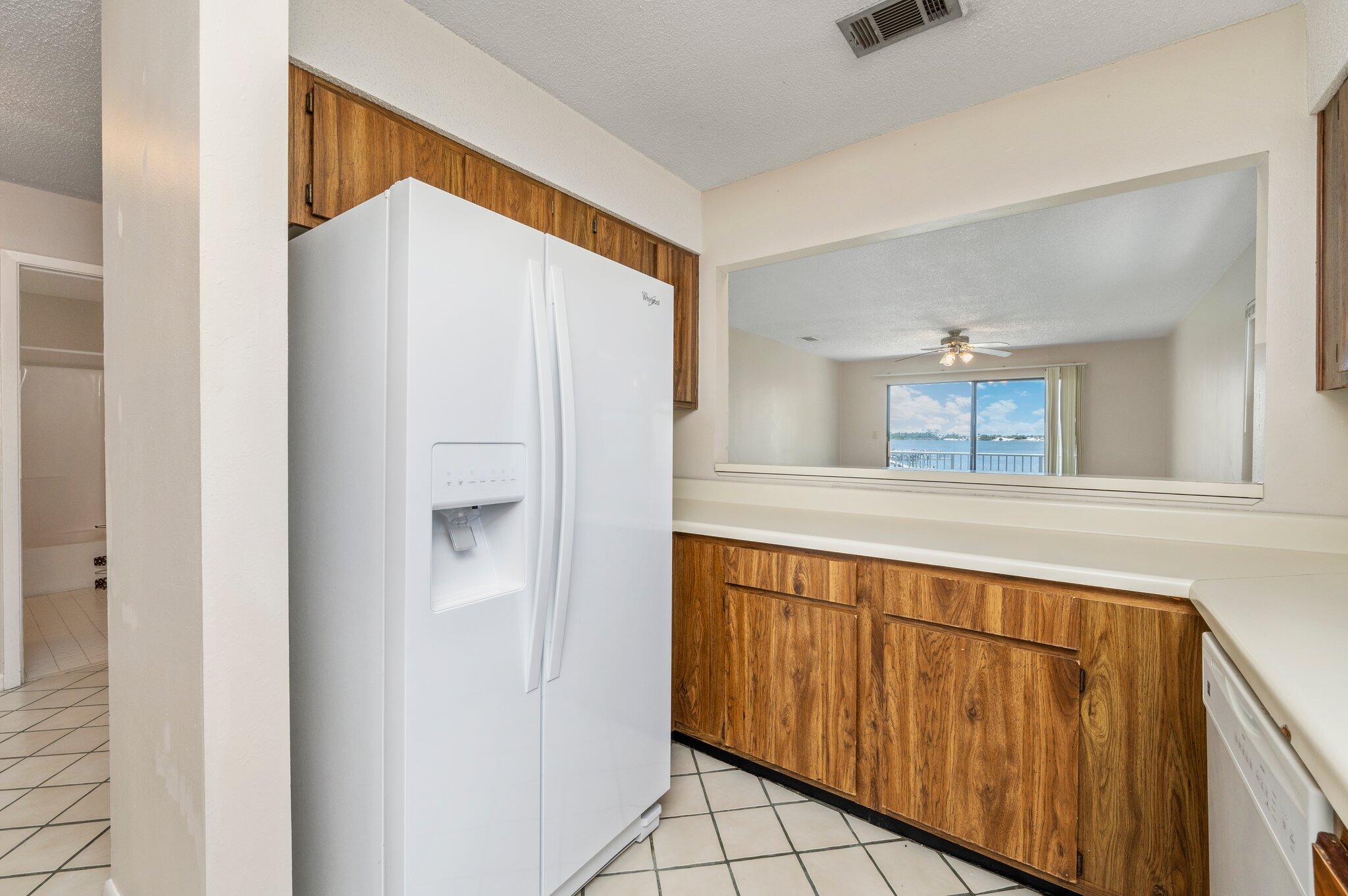 CHANNEL MARKER 2 - Residential Lease