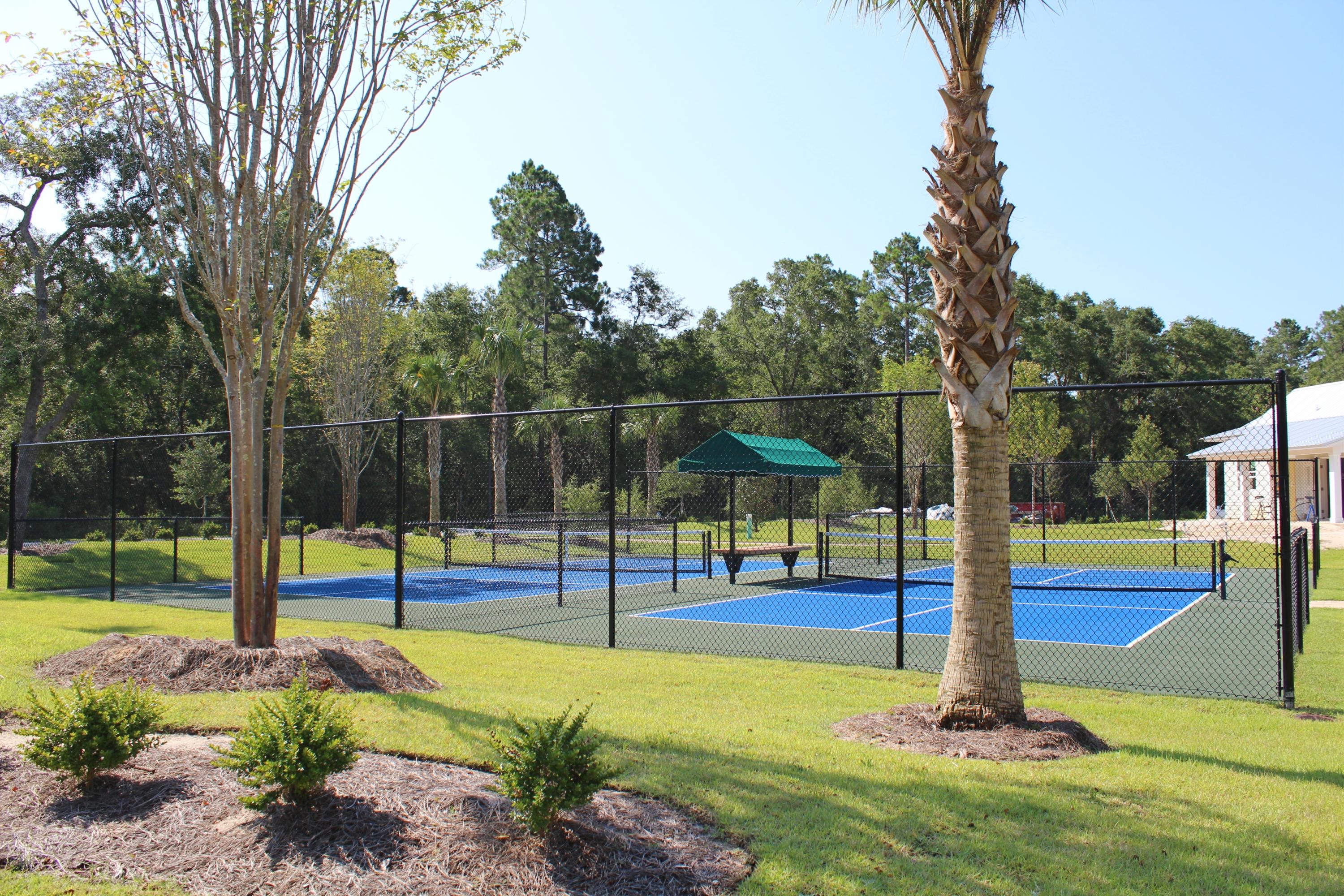 BEAR CREEK COTTAGES - Land