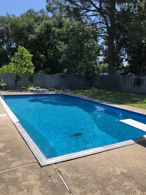 SEABREEZE 5TH ADD LOT 2 BLK C - Residential