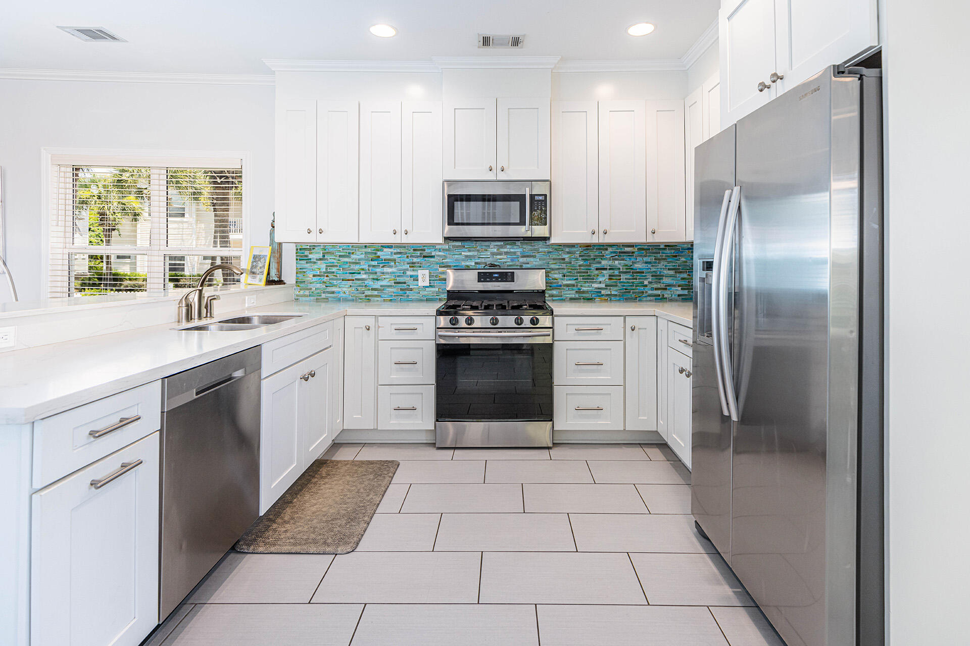 GULFSIDE COTTAGES - Residential