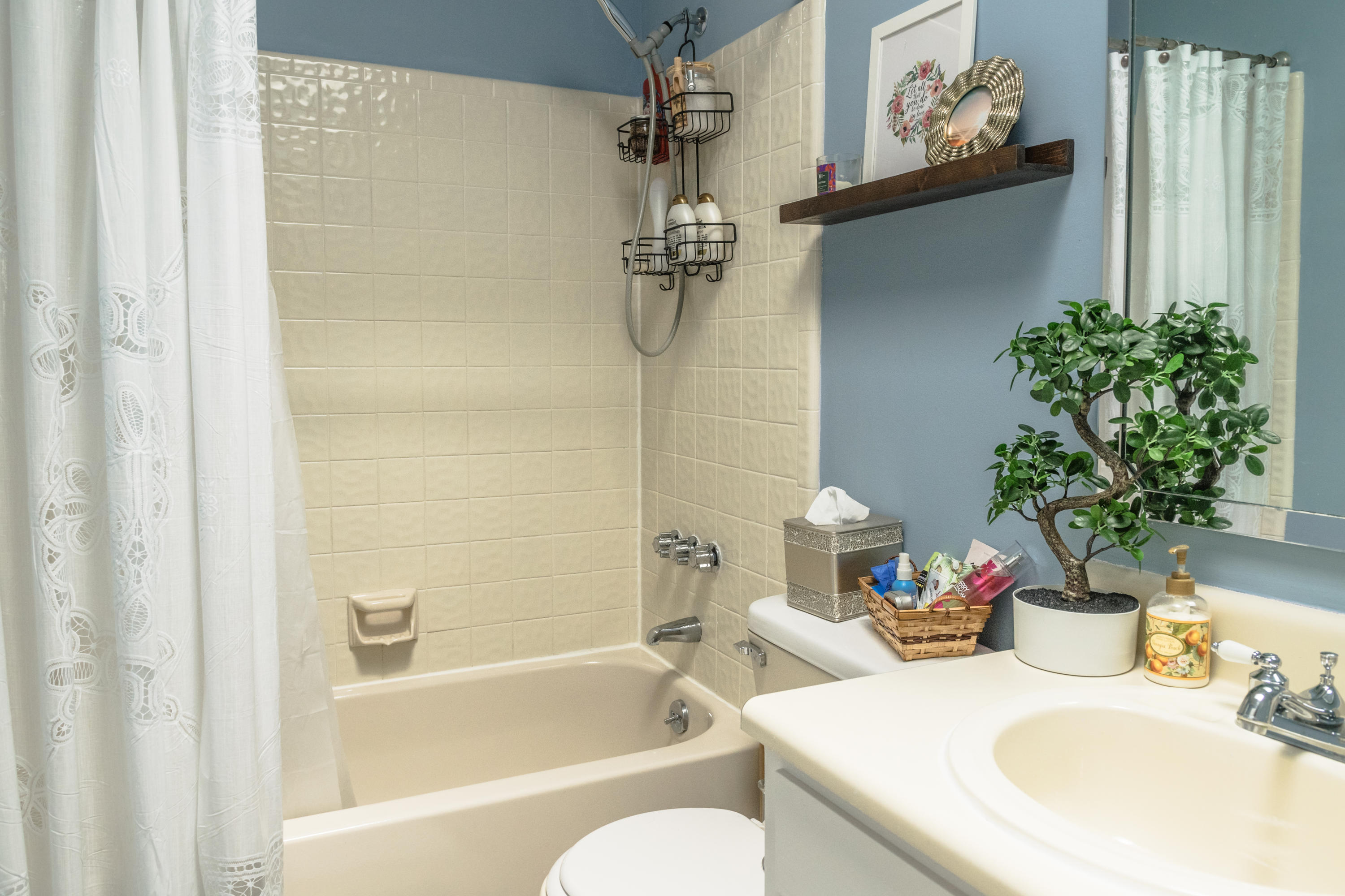 WILLOW BEND PH 1 - Residential Lease