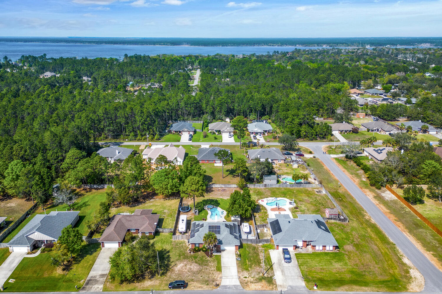 HOLLEY BY THE SEA - Residential