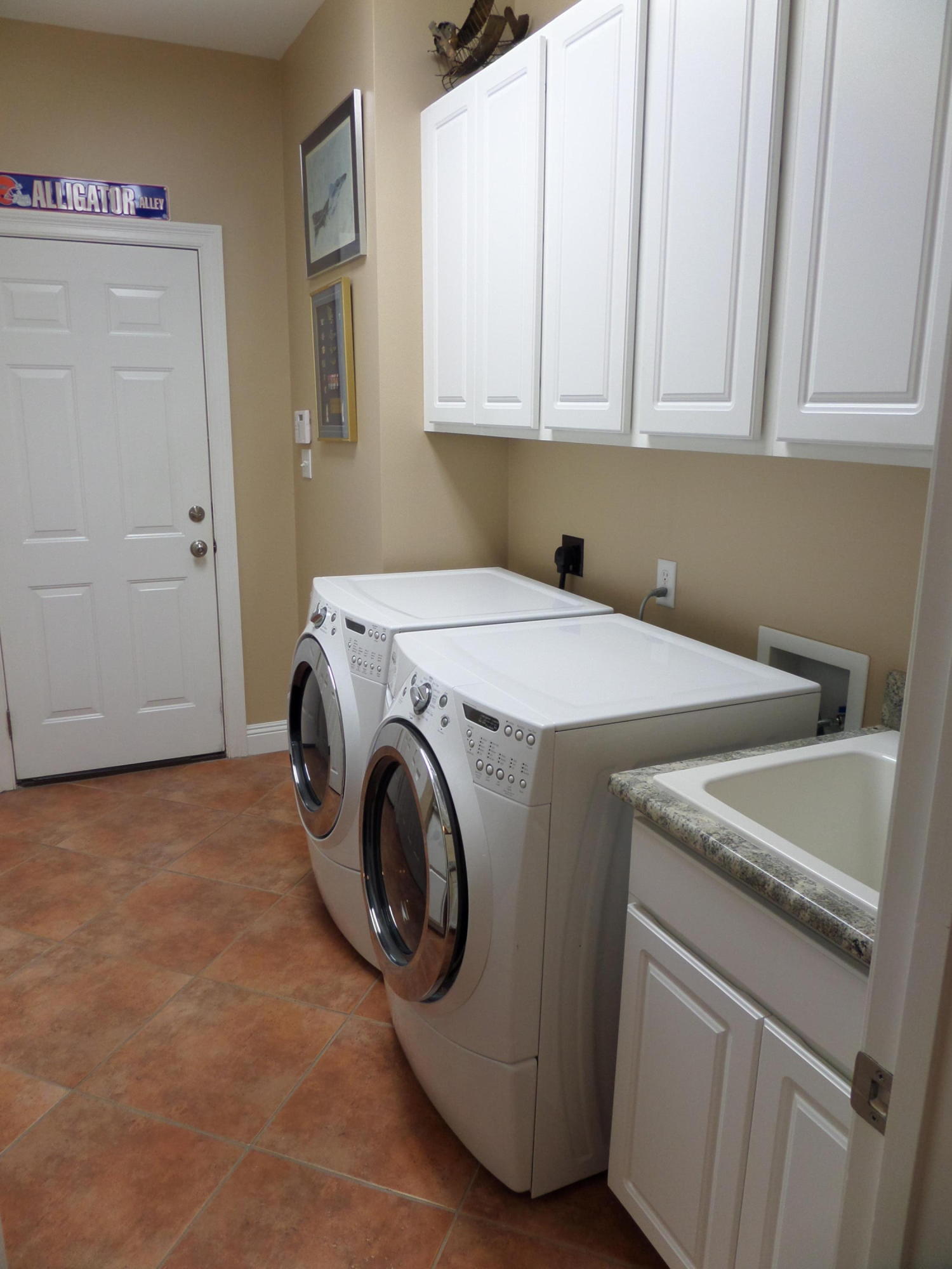 SUNSET BEACH, FAIRWAY VILLAS AT - Residential