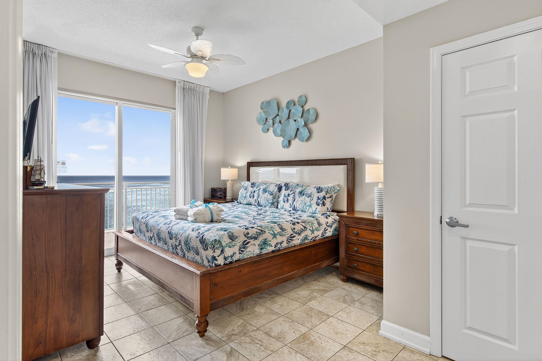 STERLING REEF - Residential