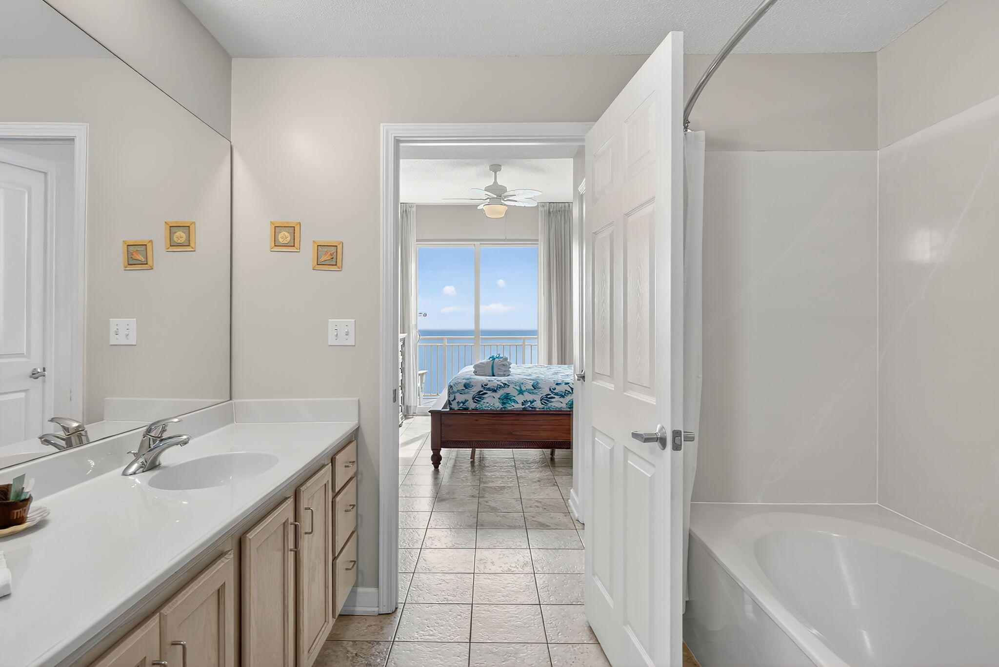 STERLING REEF - Residential
