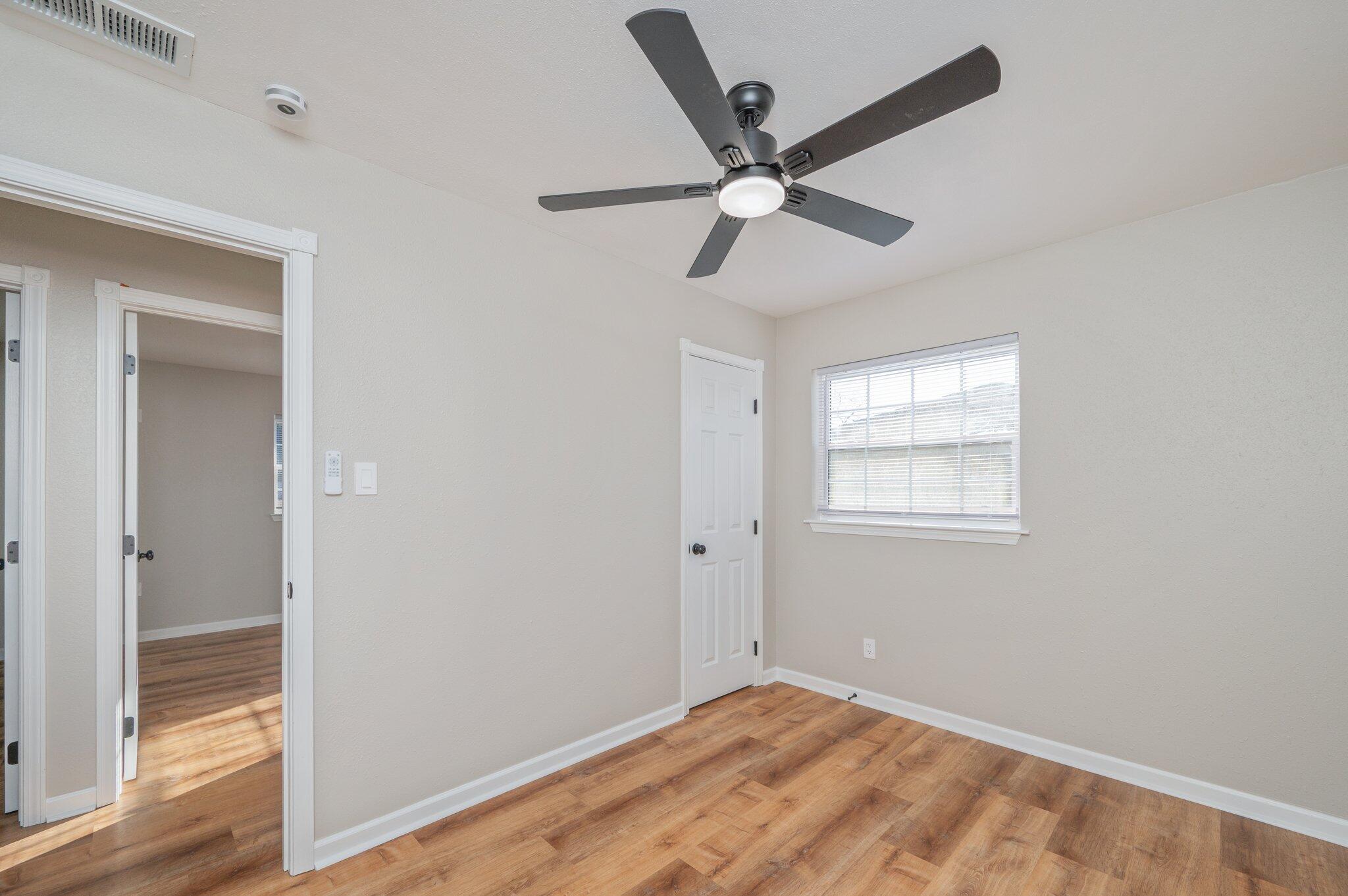 SPRINGDALE - Residential Lease