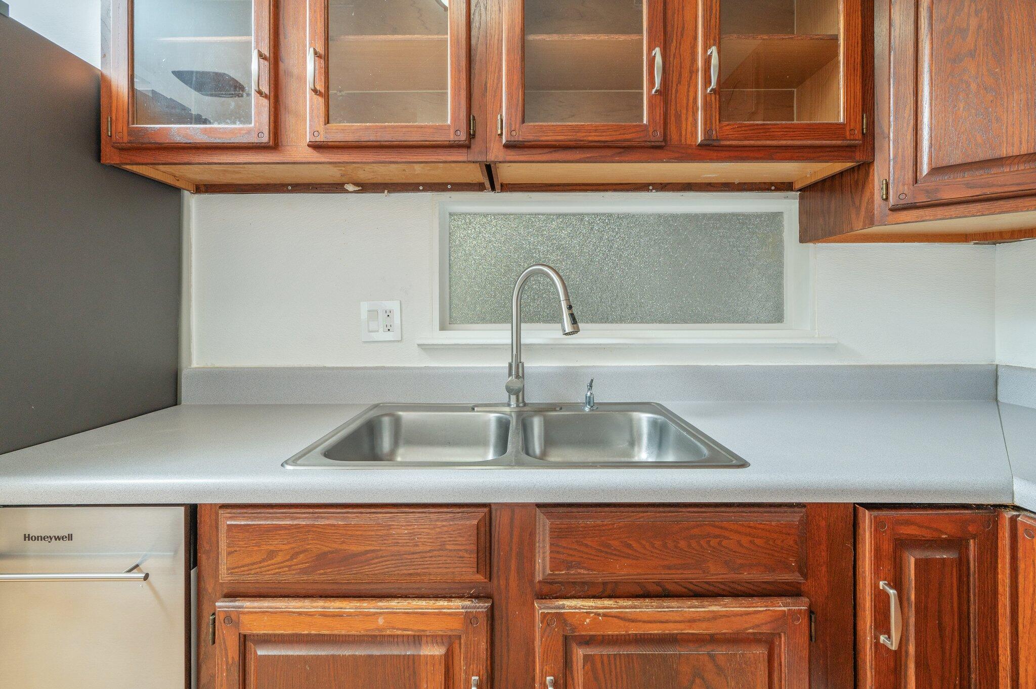 SPRINGDALE - Residential Lease