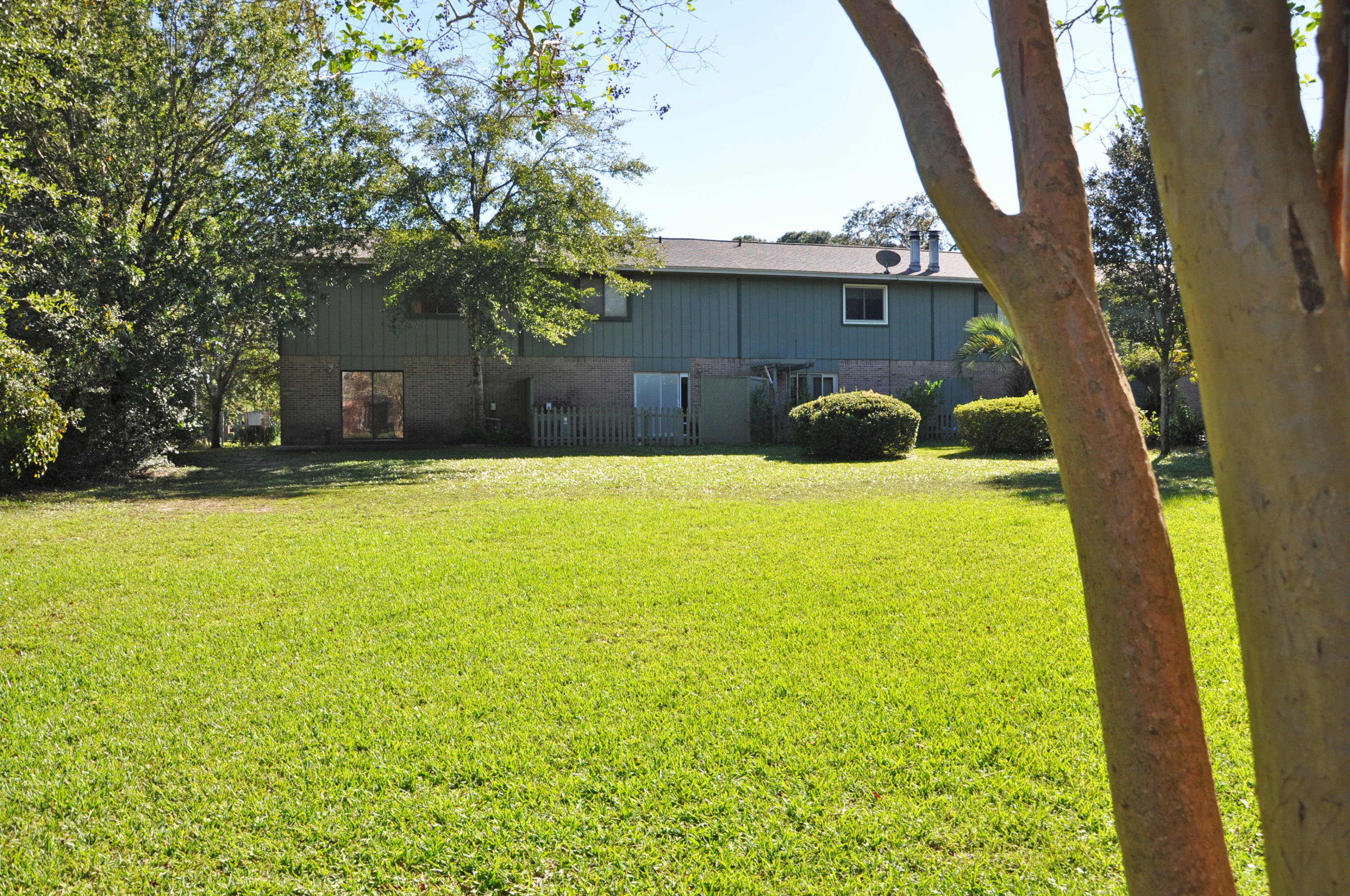 Rocky Bayou T/H - Residential