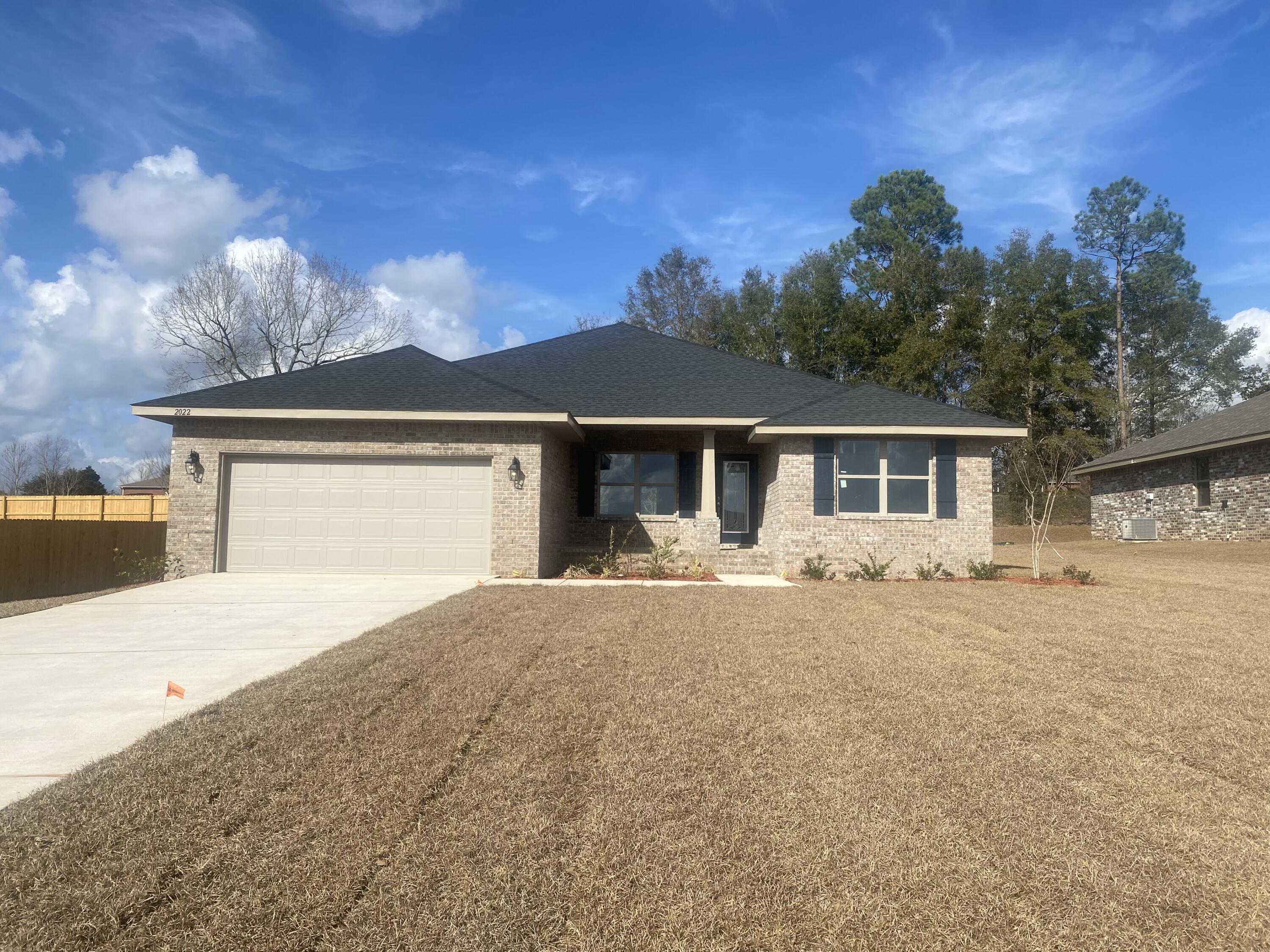 CHARLESTON PLACE - Residential