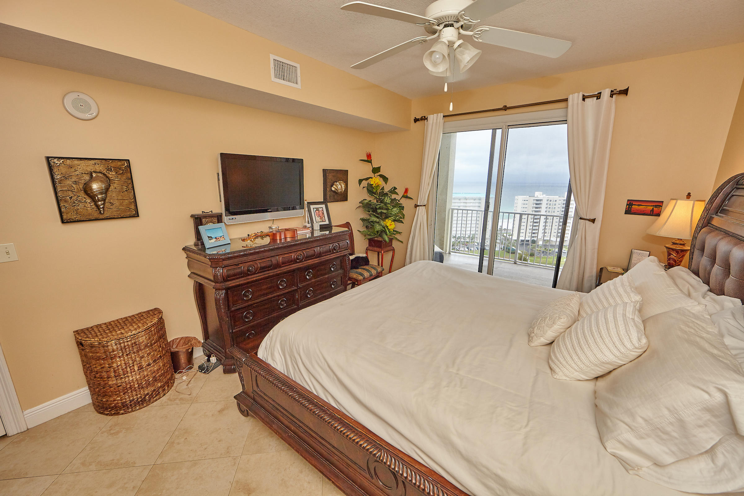 ARIEL DUNES II - Residential