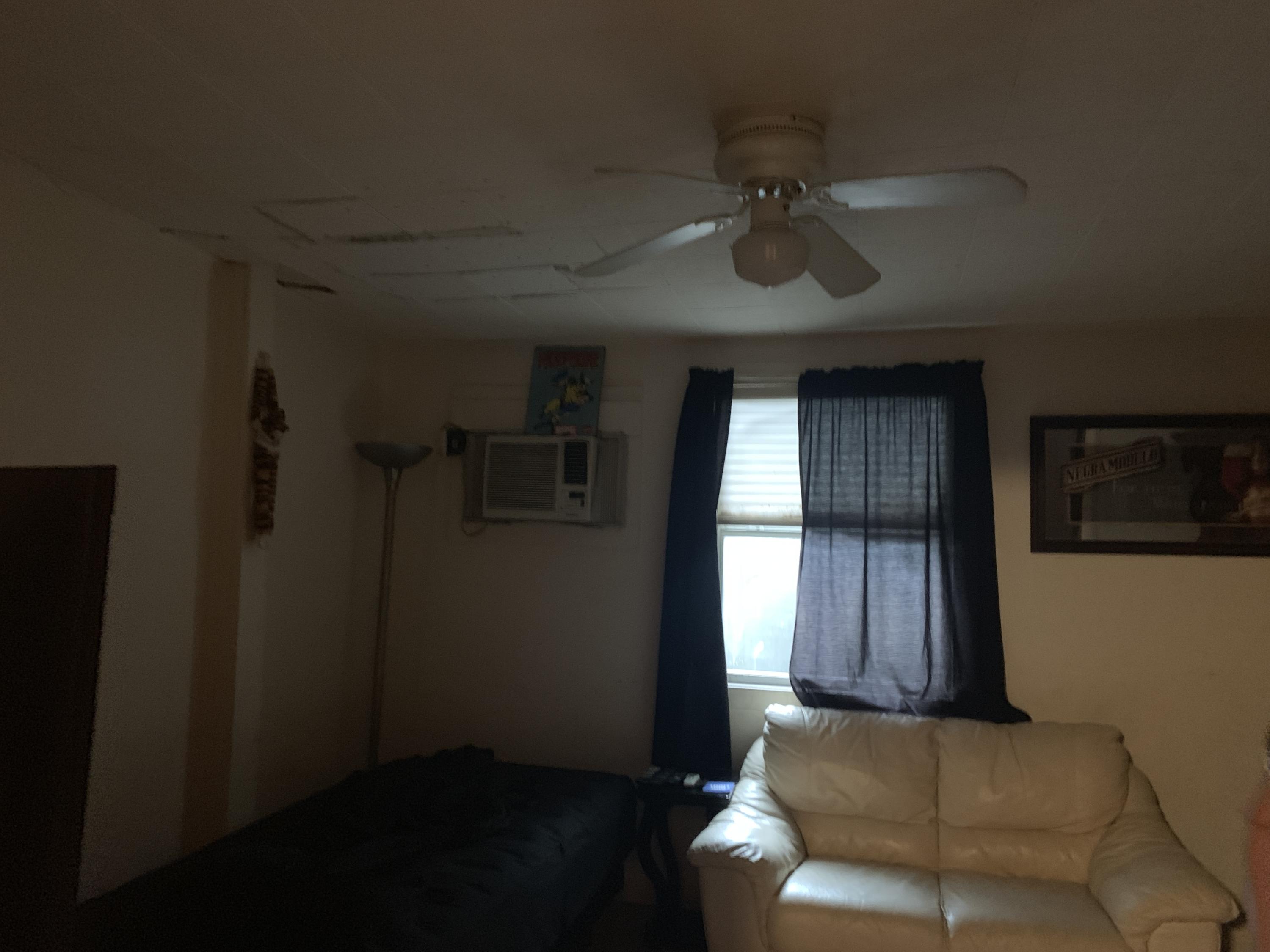 ELLIOTTS POINT - Residential