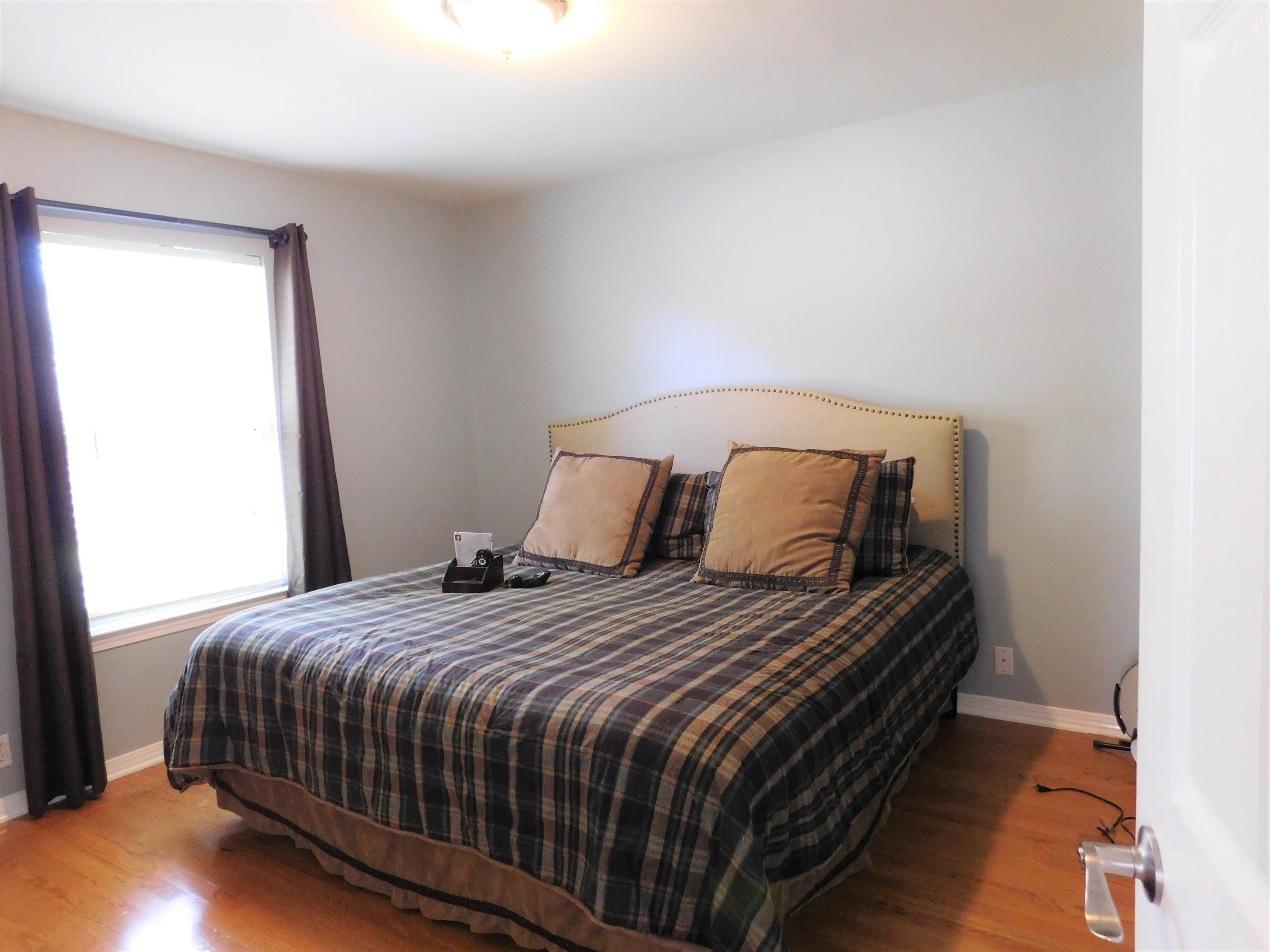 ROCKY BAYOU COUNTRY CLUB ESTATES 11 - Residential