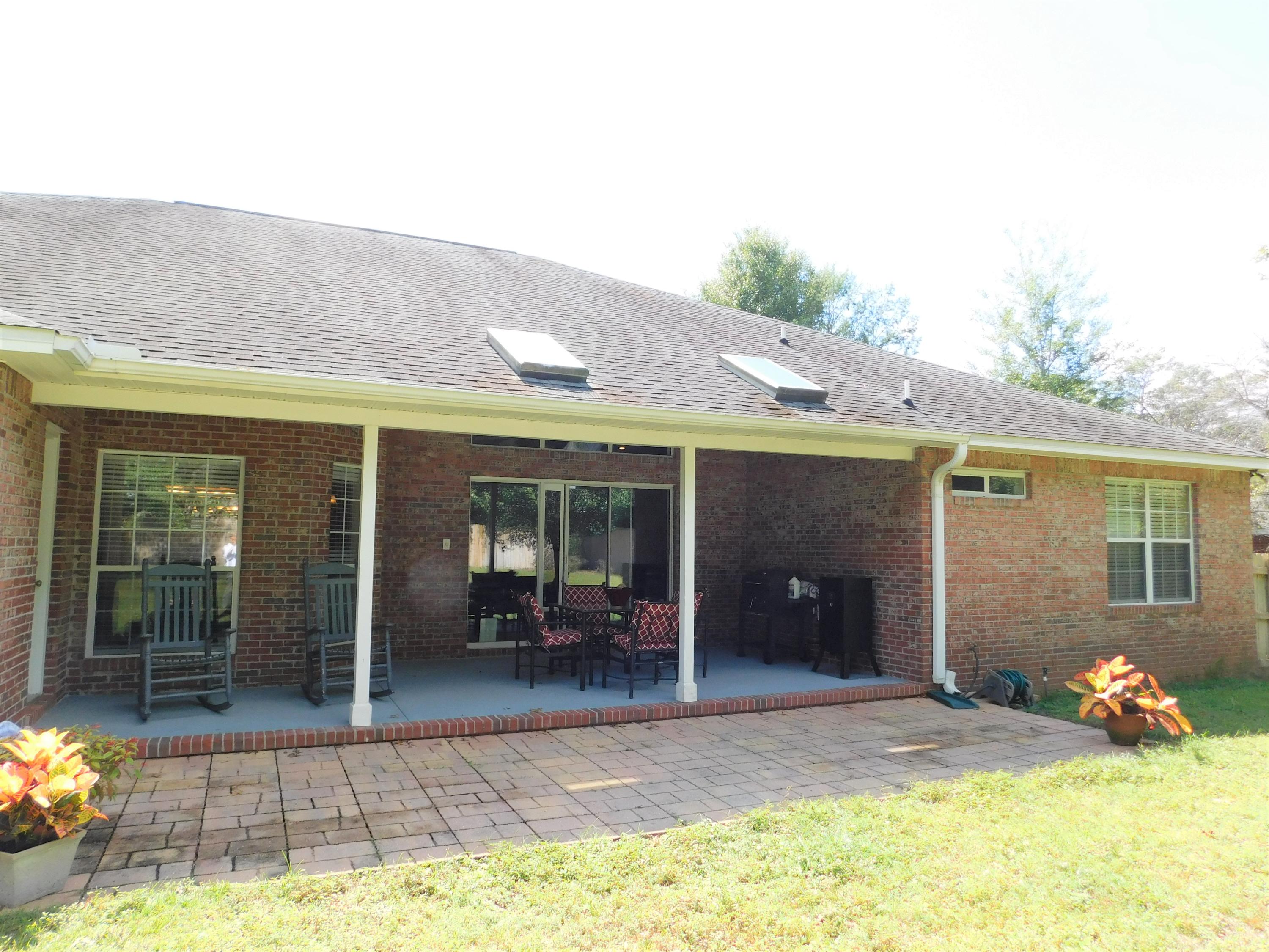 ROCKY BAYOU COUNTRY CLUB ESTATES 11 - Residential