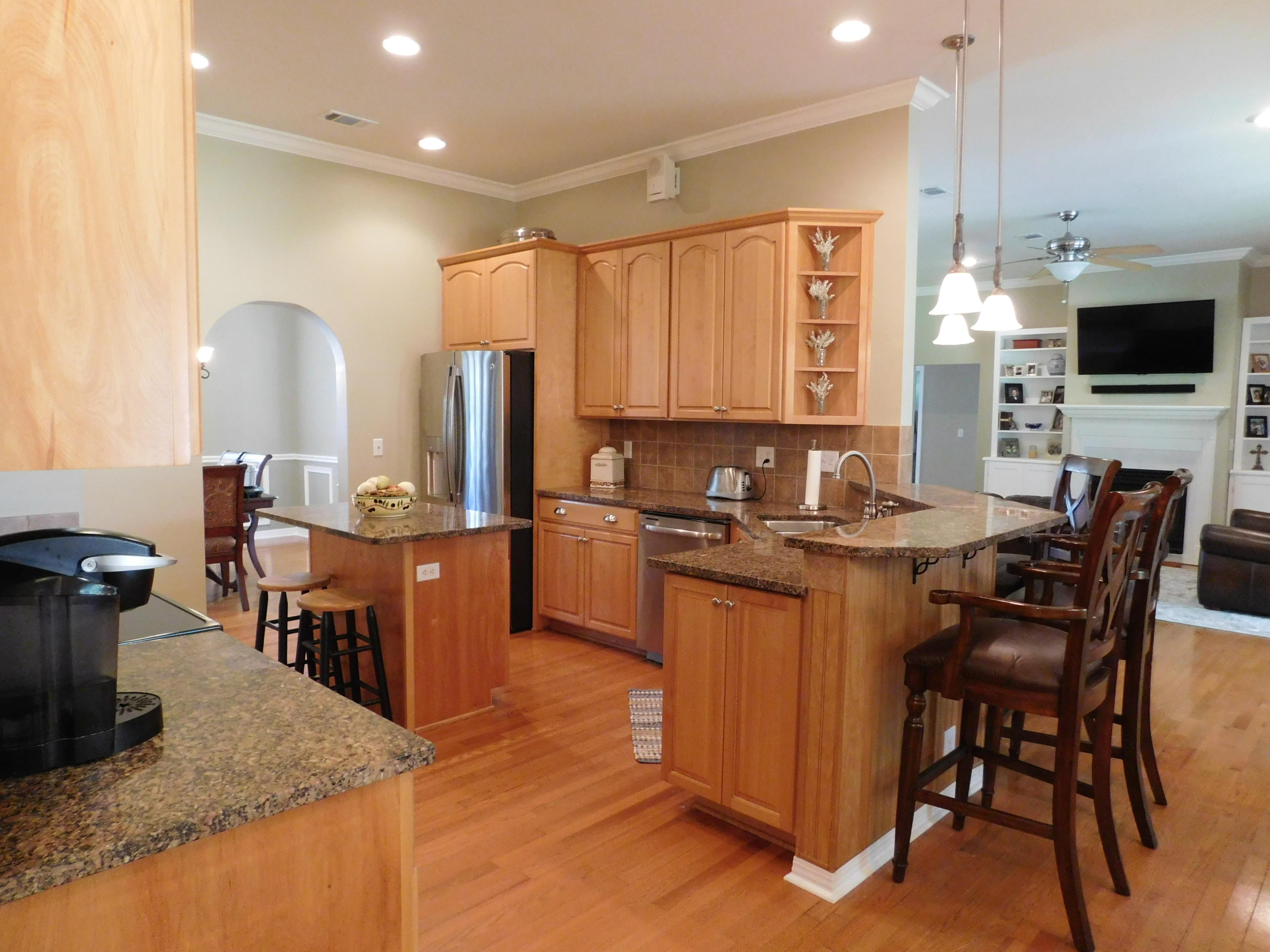 ROCKY BAYOU COUNTRY CLUB ESTATES 11 - Residential