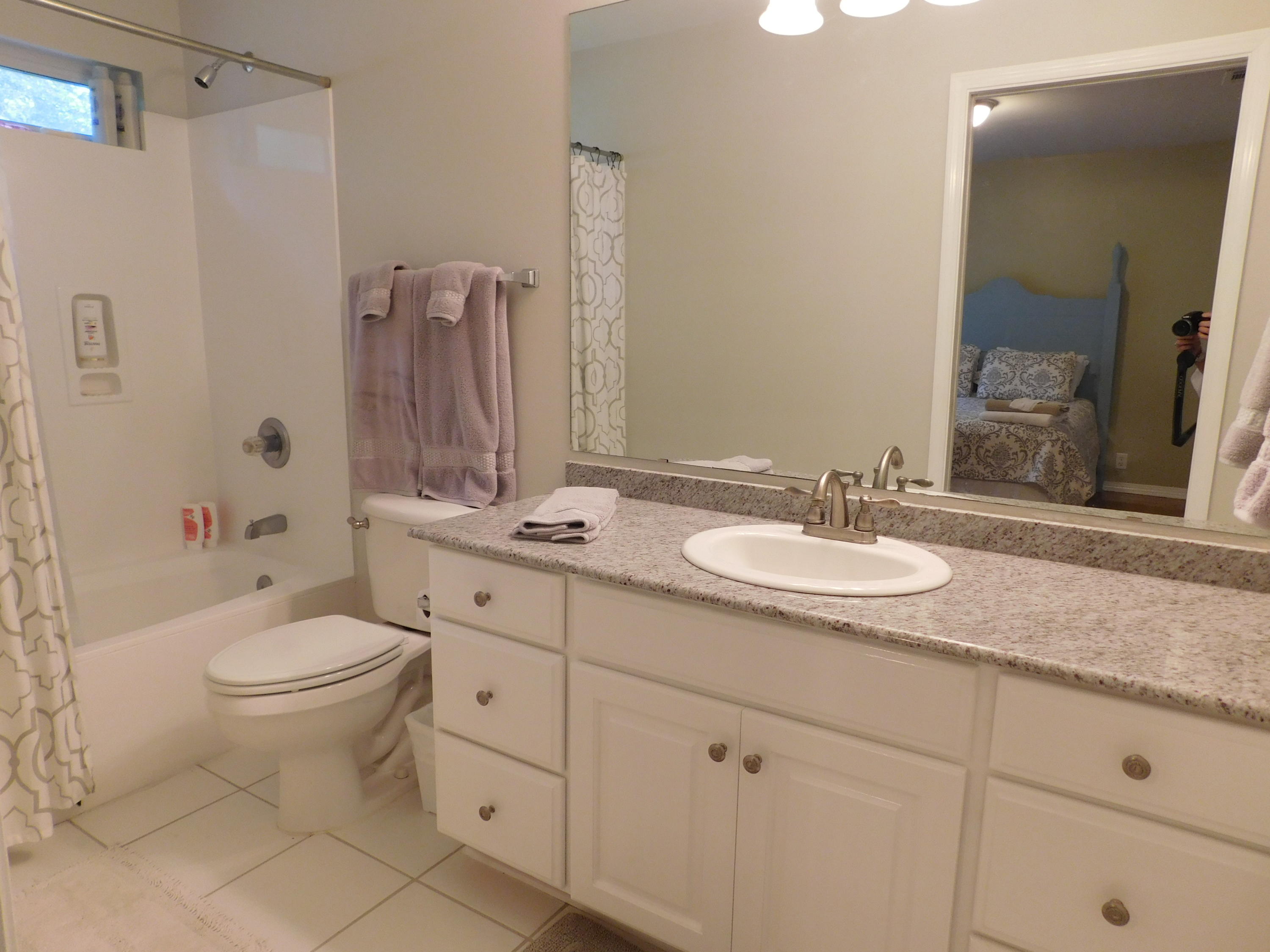 ROCKY BAYOU COUNTRY CLUB ESTATES 11 - Residential