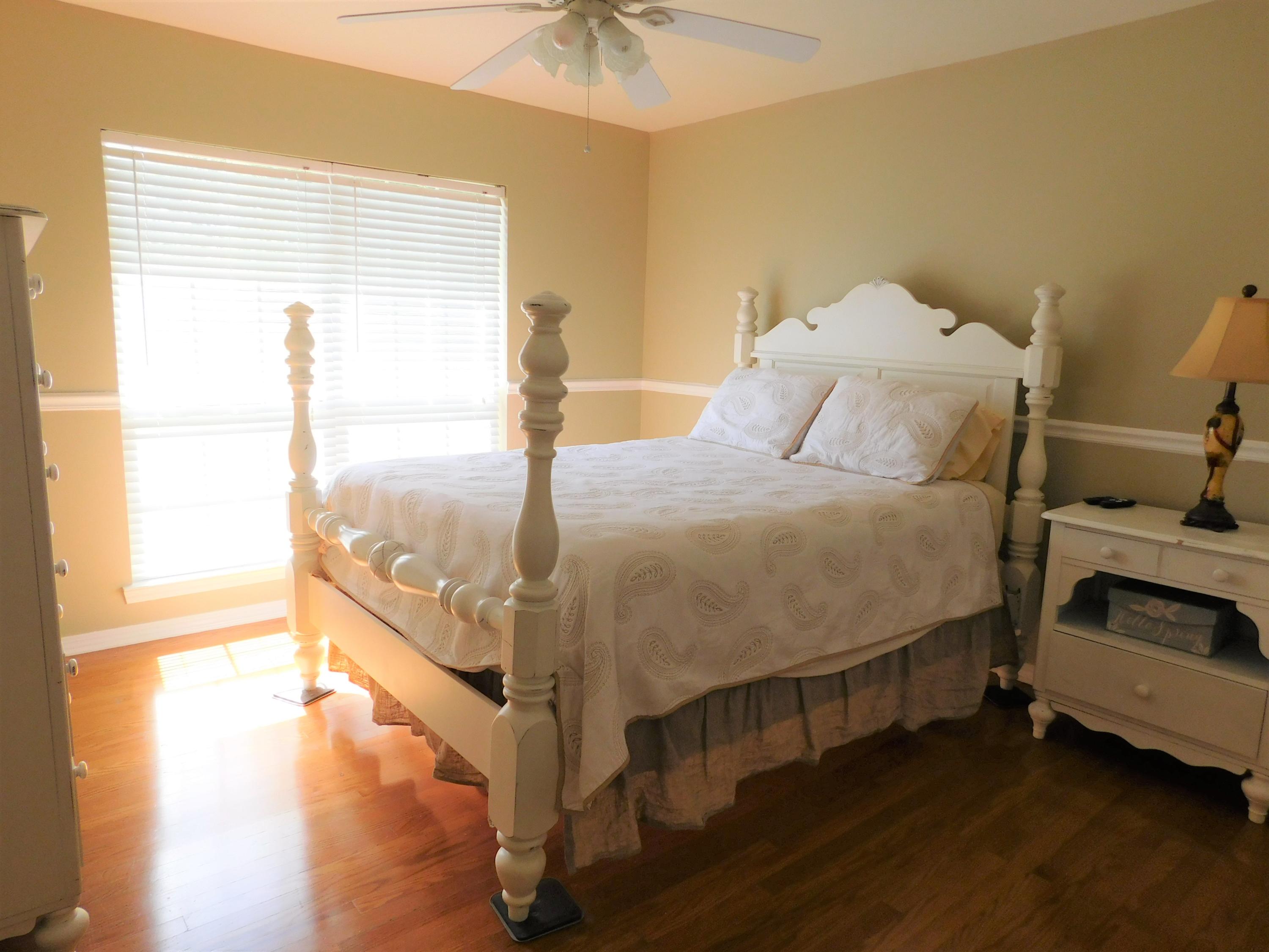 ROCKY BAYOU COUNTRY CLUB ESTATES 11 - Residential