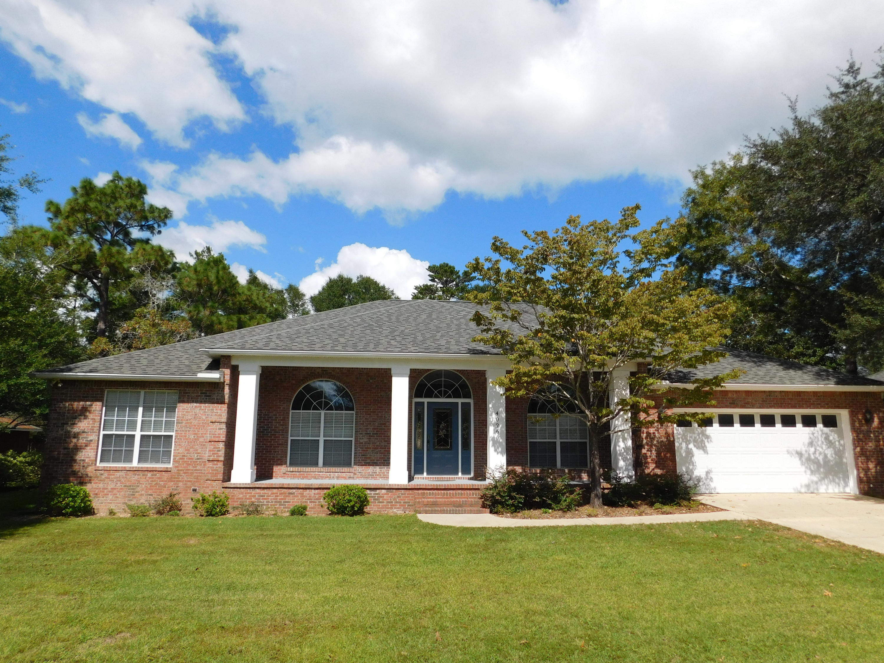 ROCKY BAYOU COUNTRY CLUB ESTATES 11 - Residential