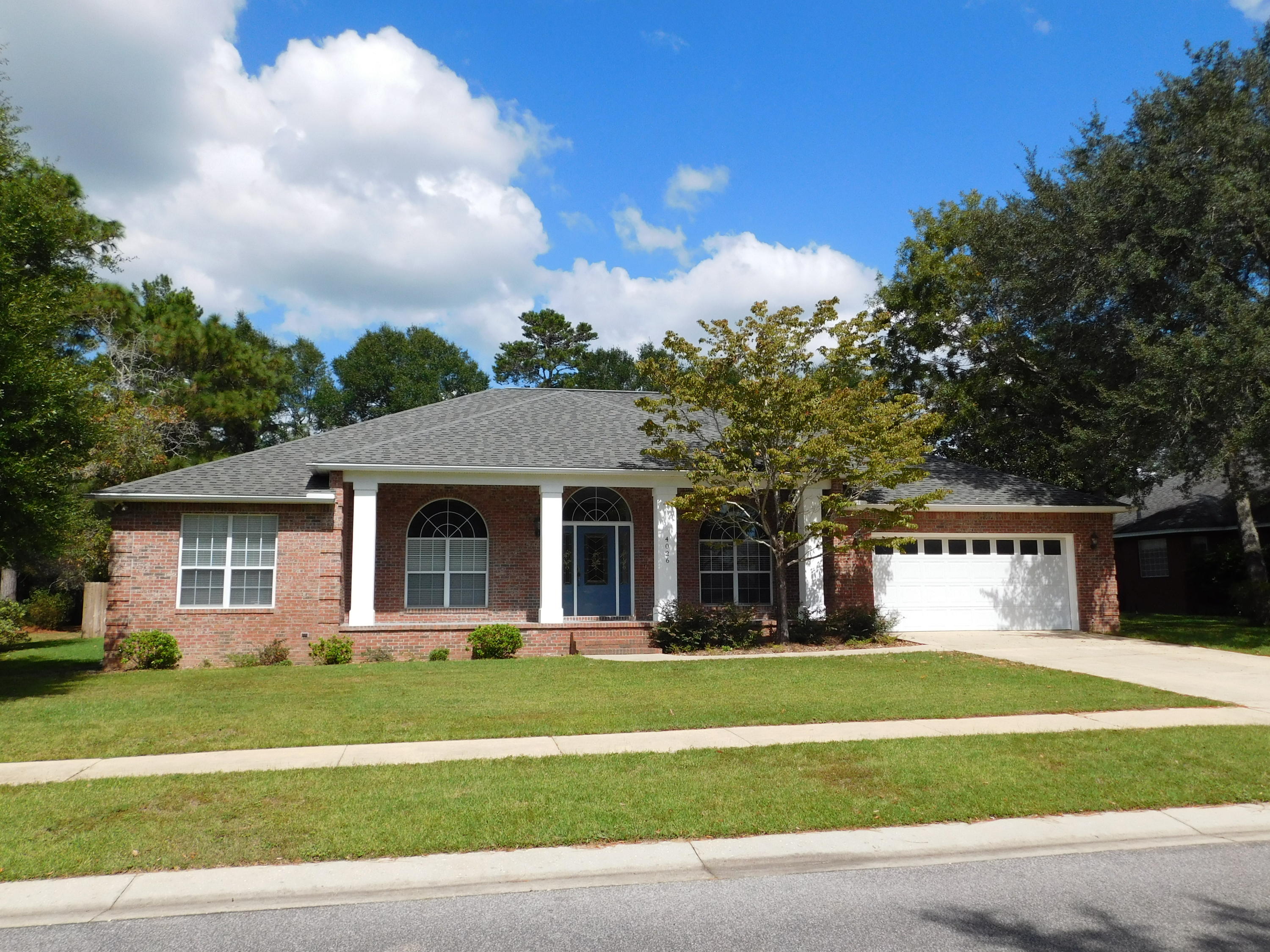 ROCKY BAYOU COUNTRY CLUB ESTATES 11 - Residential