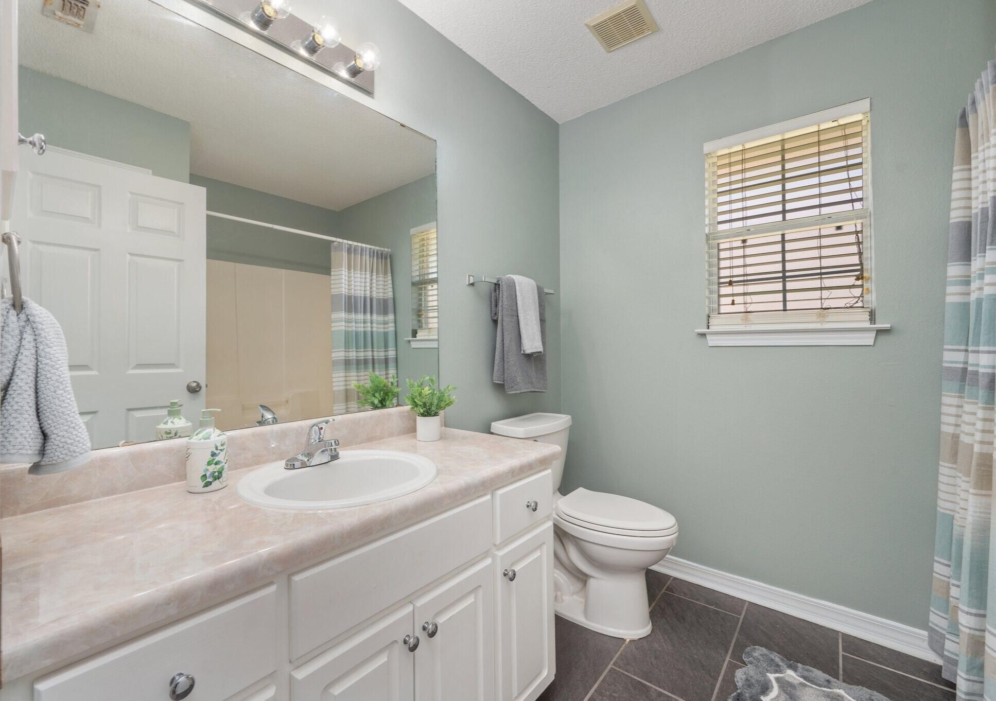 SILVER OAKS PH 2 - Residential