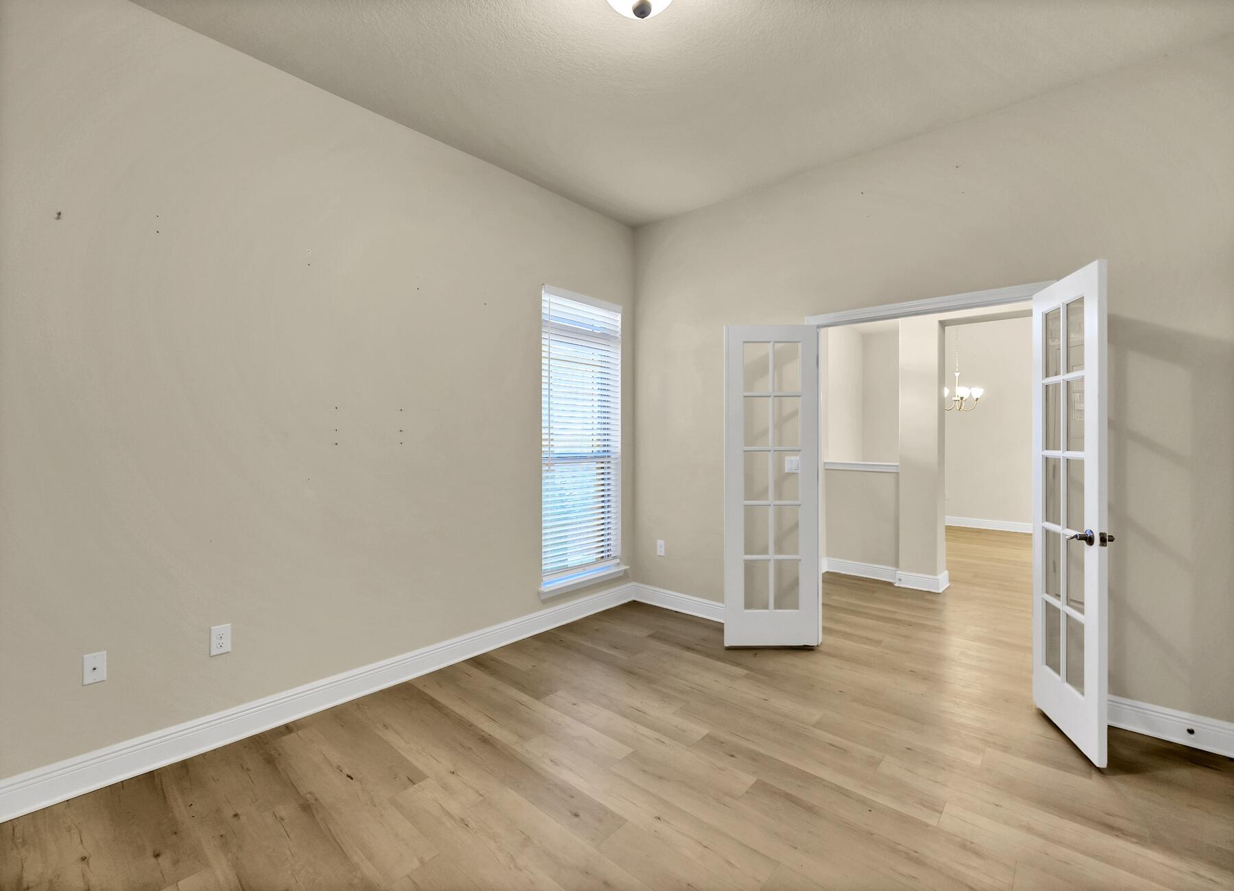 HIDDEN VALLEY - Residential Lease