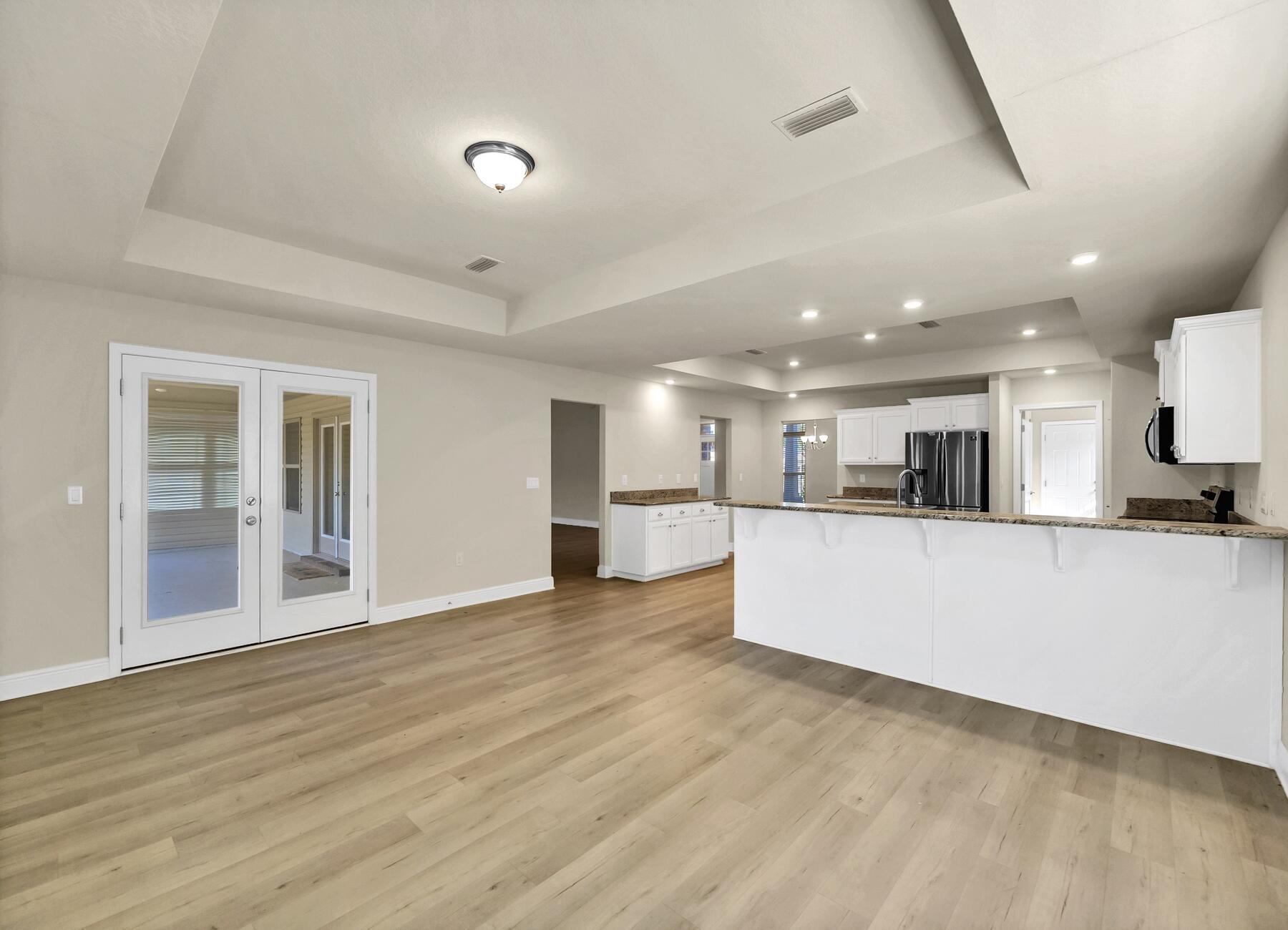 HIDDEN VALLEY - Residential Lease