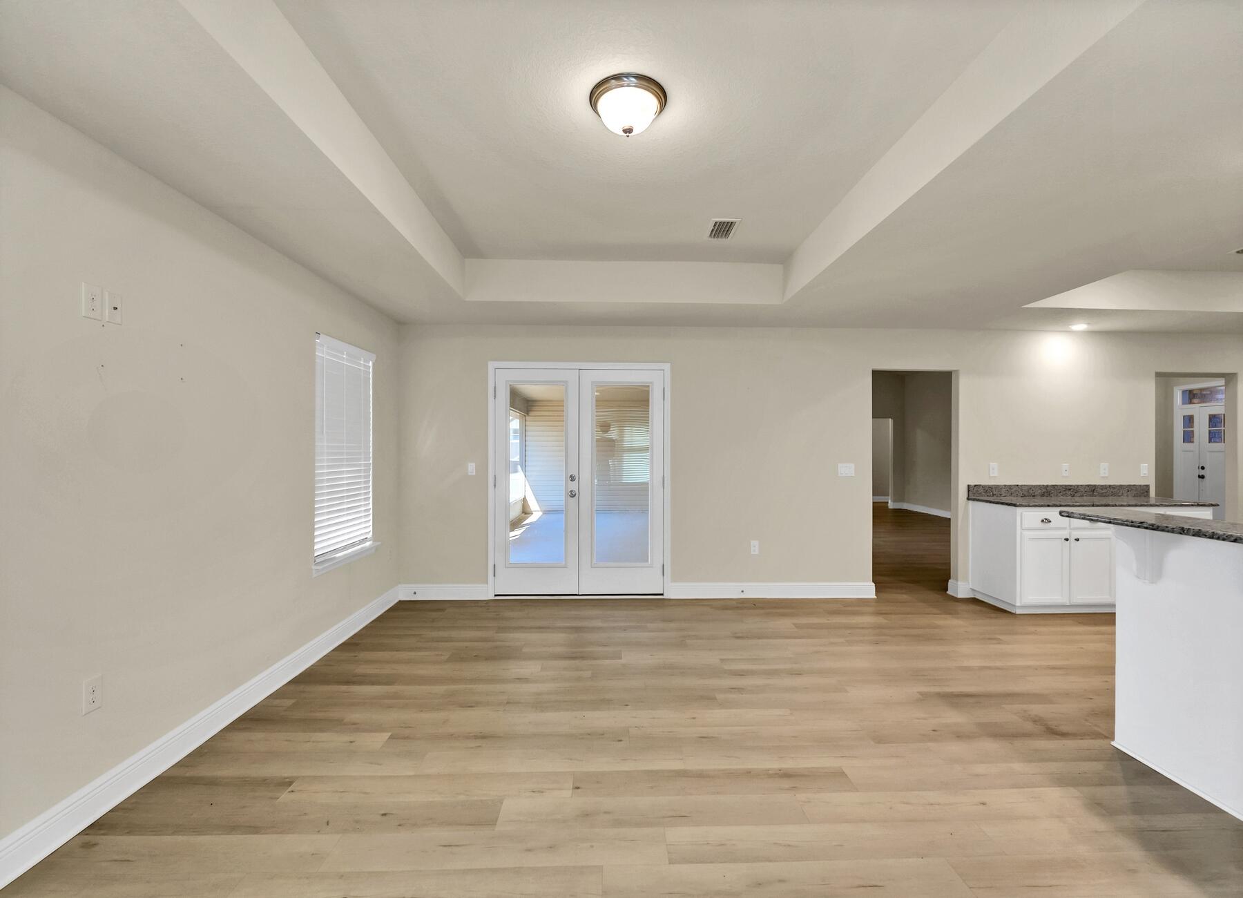 HIDDEN VALLEY - Residential Lease