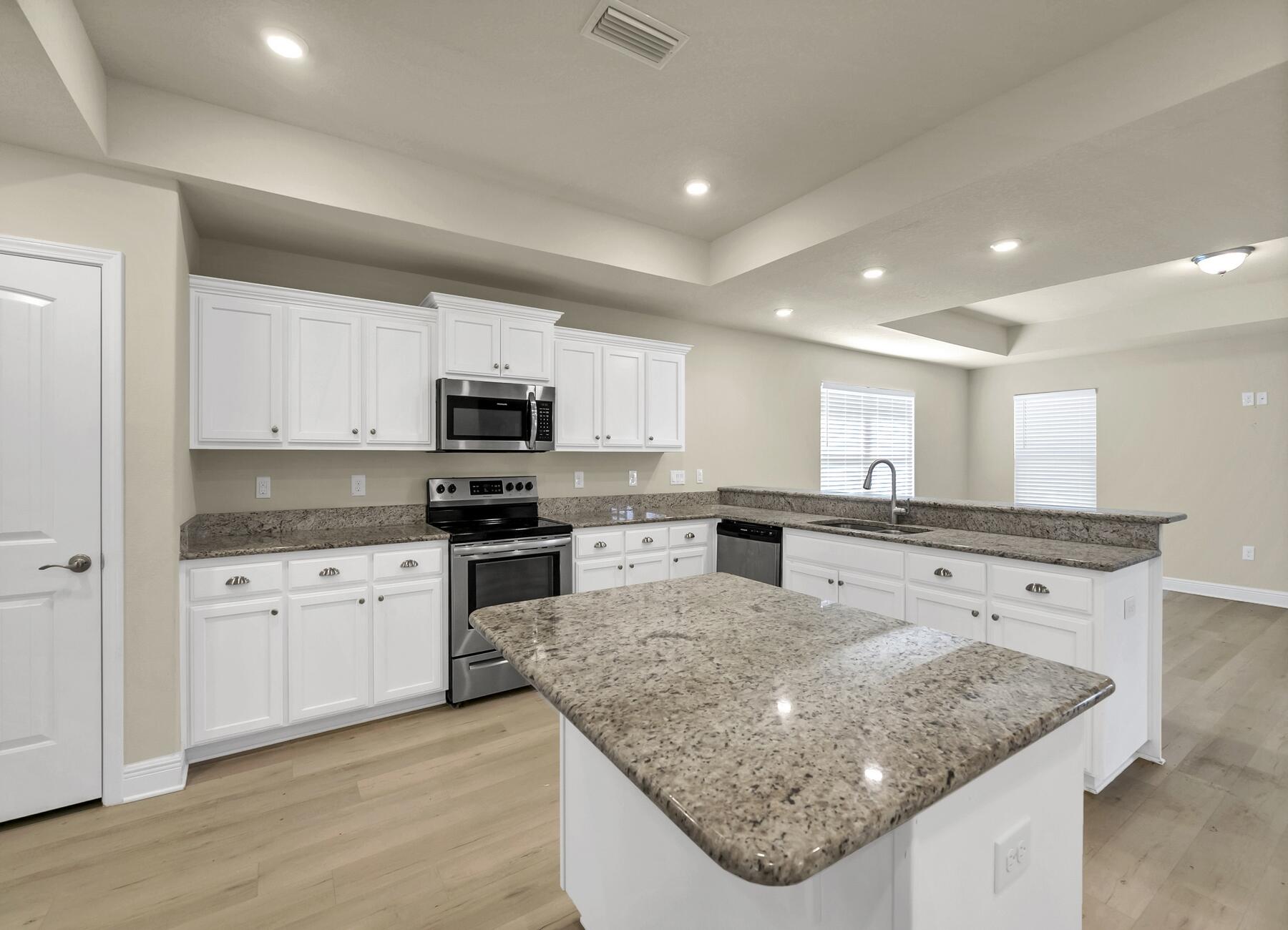 HIDDEN VALLEY - Residential Lease