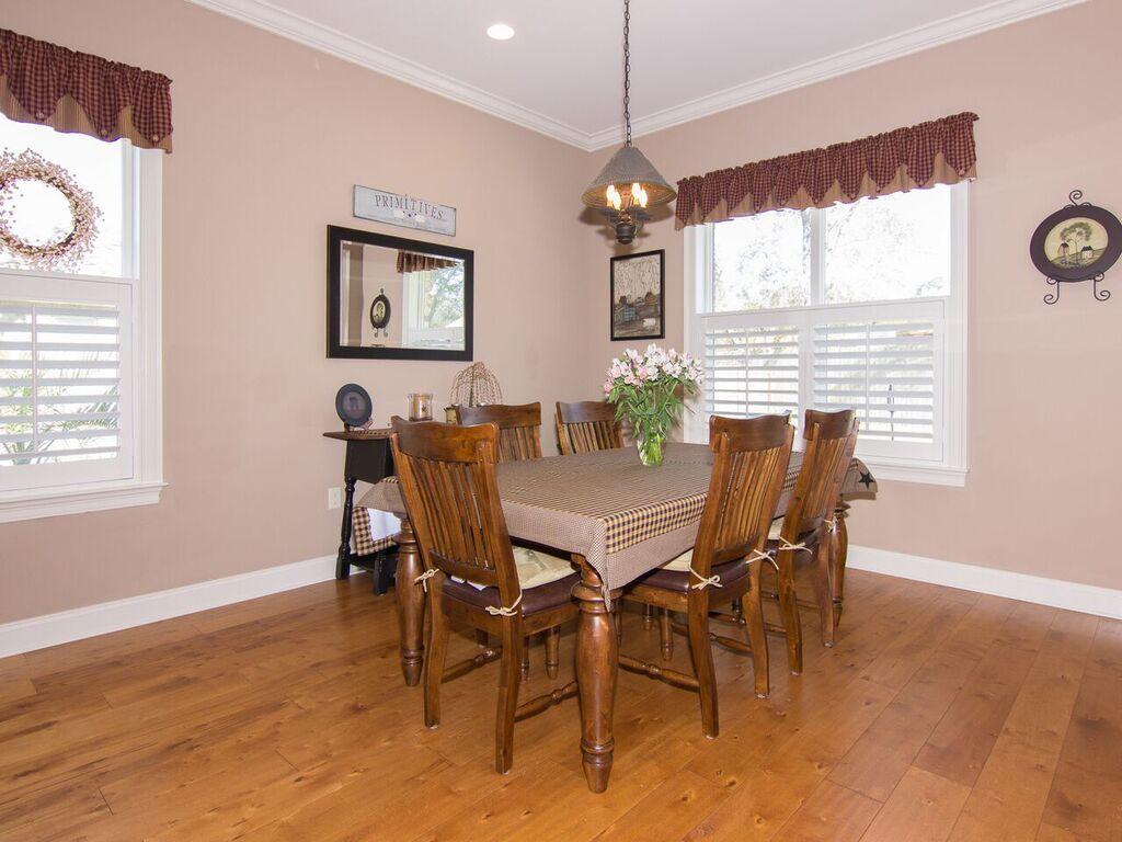 MAGNOLIA WOODS - Residential