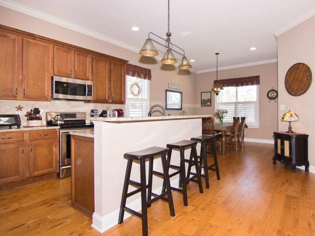 MAGNOLIA WOODS - Residential